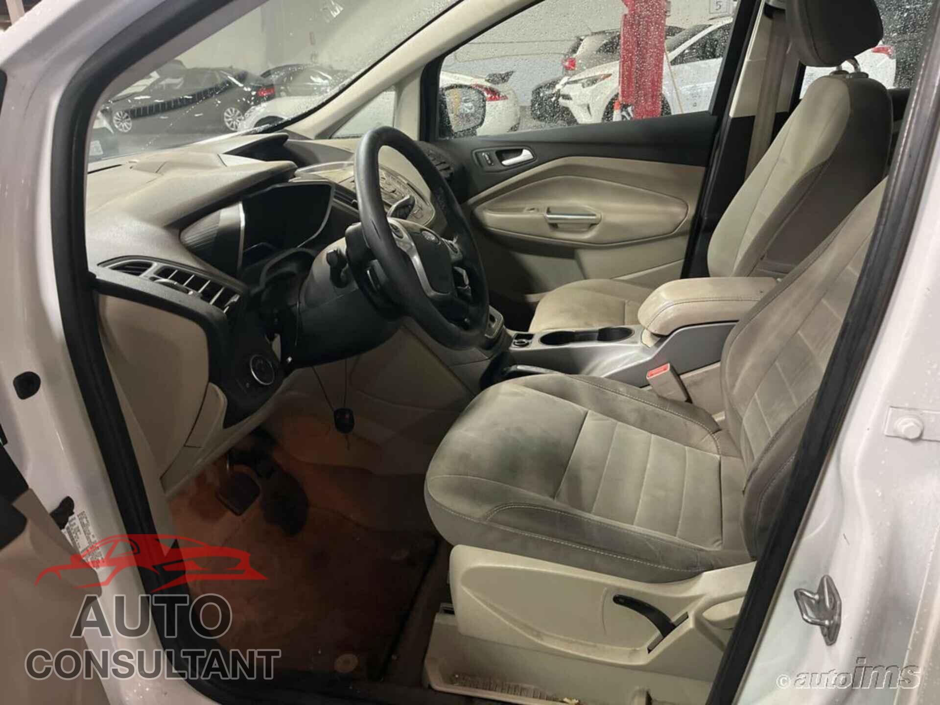 FORD C-MAX 2016 - 1FADP5AU5GL117860