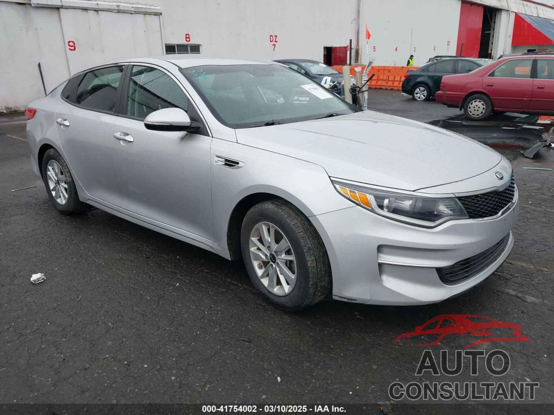 KIA OPTIMA 2017 - KNAGT4L3XH5162197