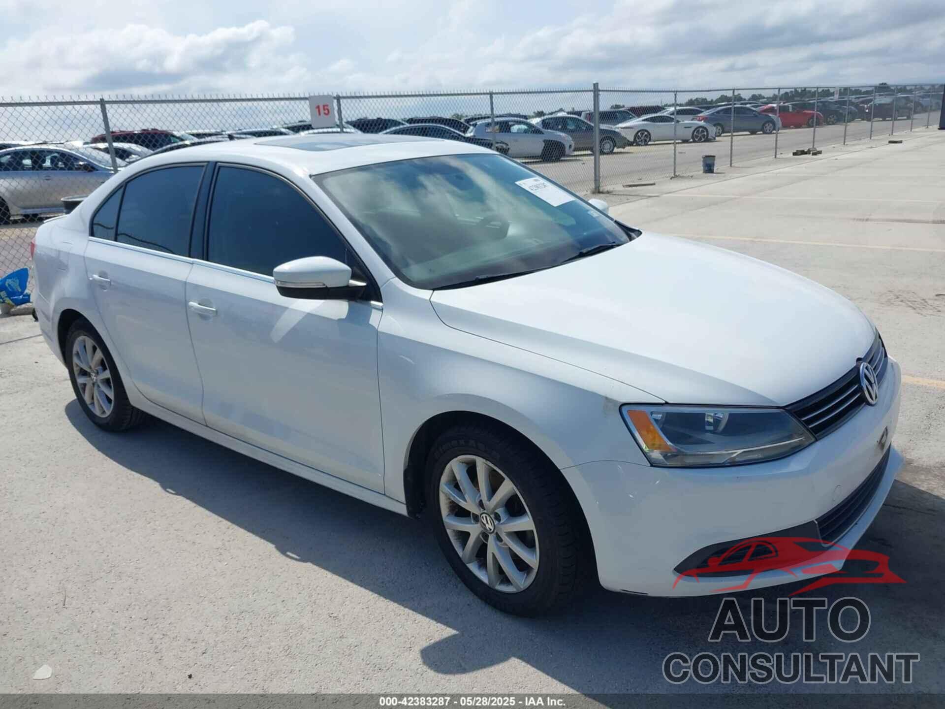 VOLKSWAGEN JETTA 2014 - 3VWD07AJ2EM444256