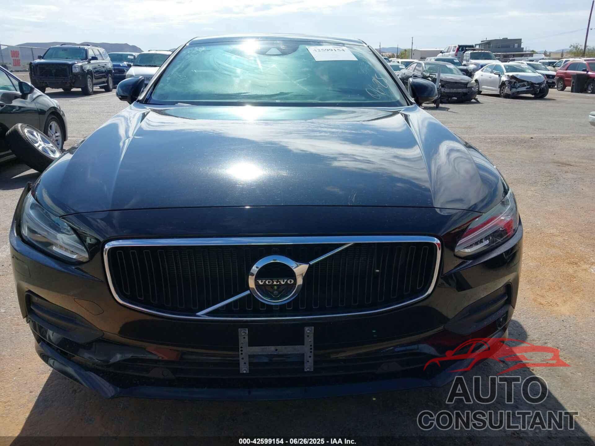 VOLVO S90 2018 - LVY982MK6JP028281