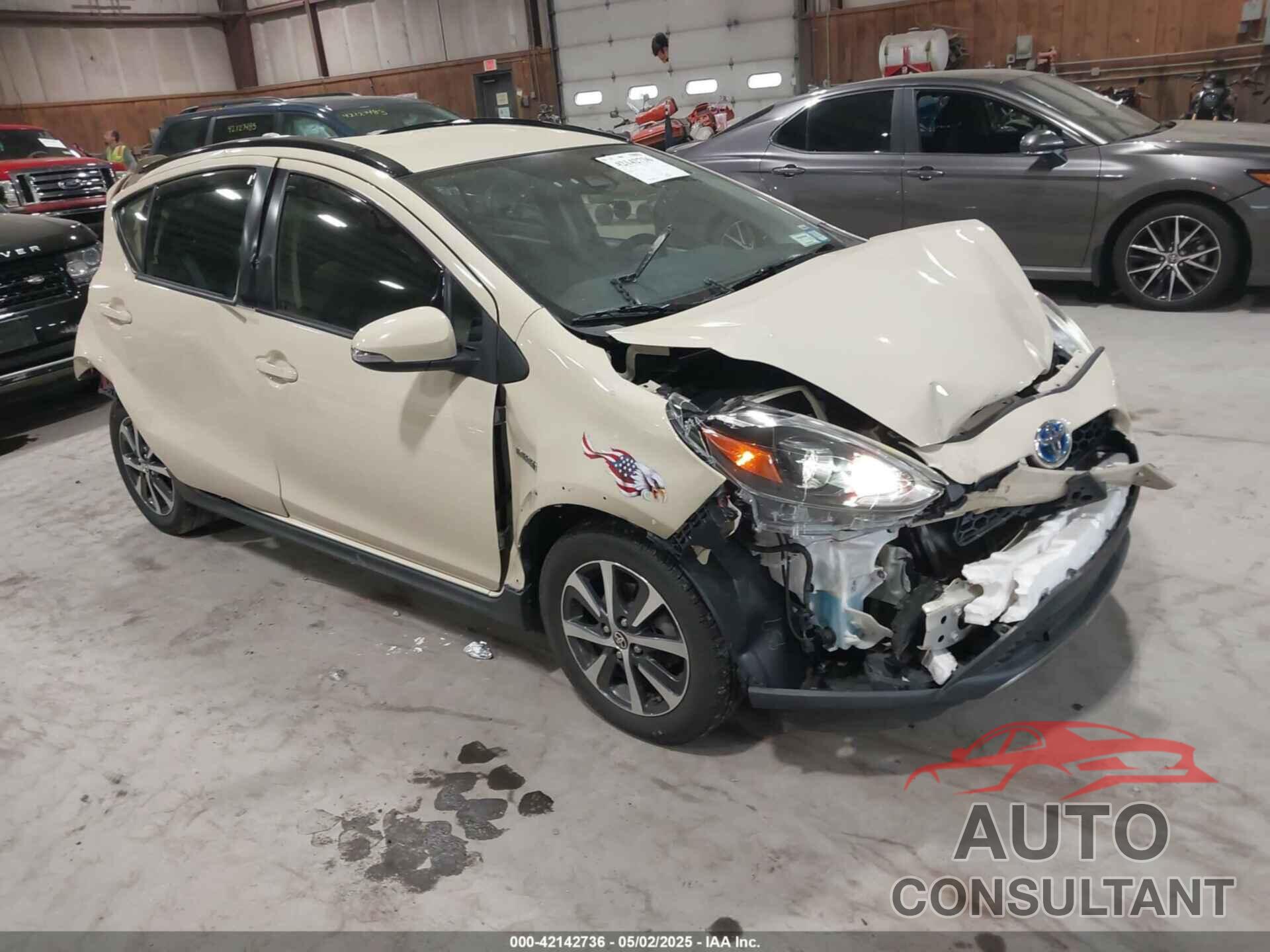TOYOTA PRIUS C 2018 - JTDKDTB33J1618298