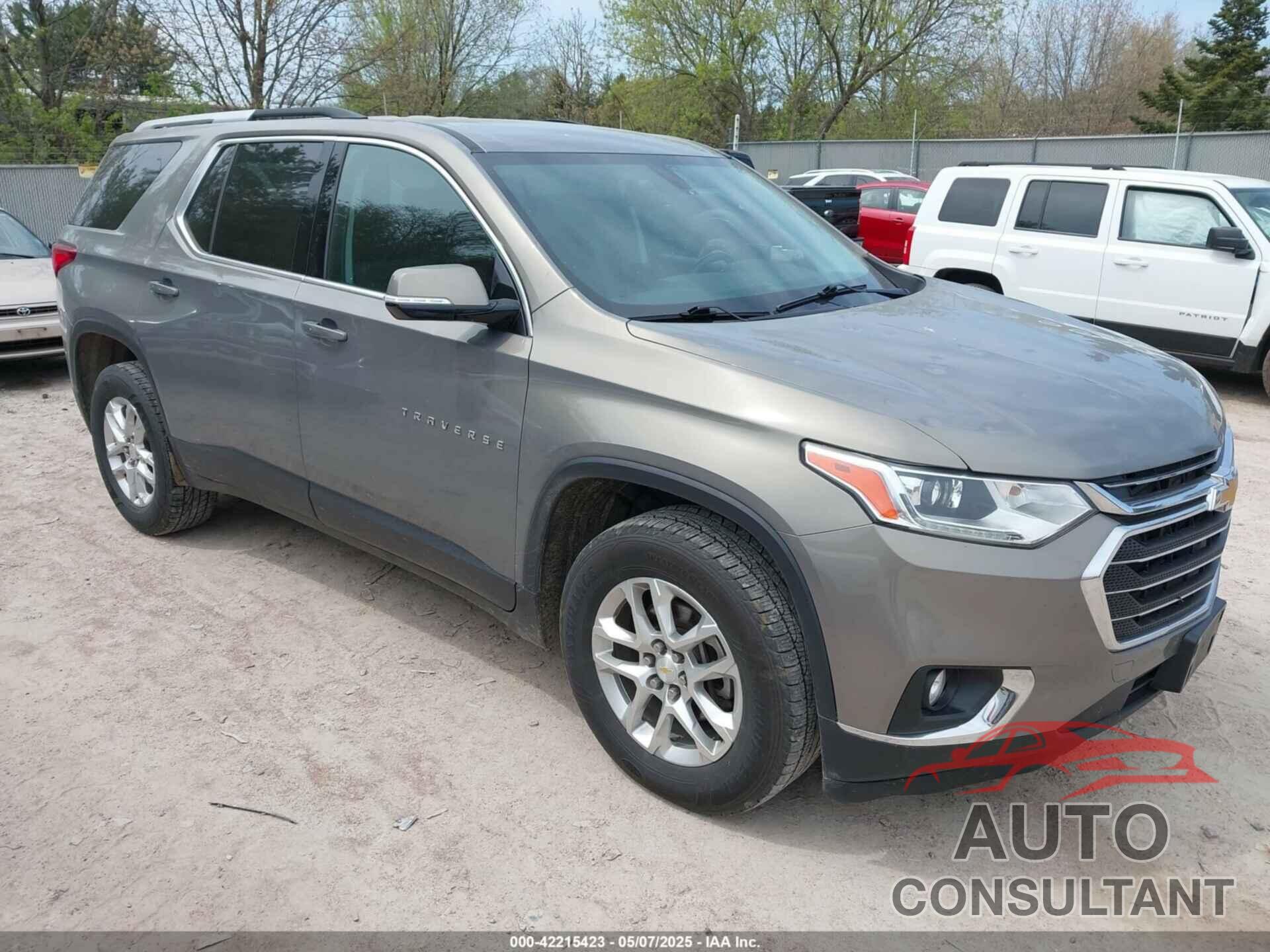 CHEVROLET TRAVERSE 2018 - 1GNERGKW3JJ116916