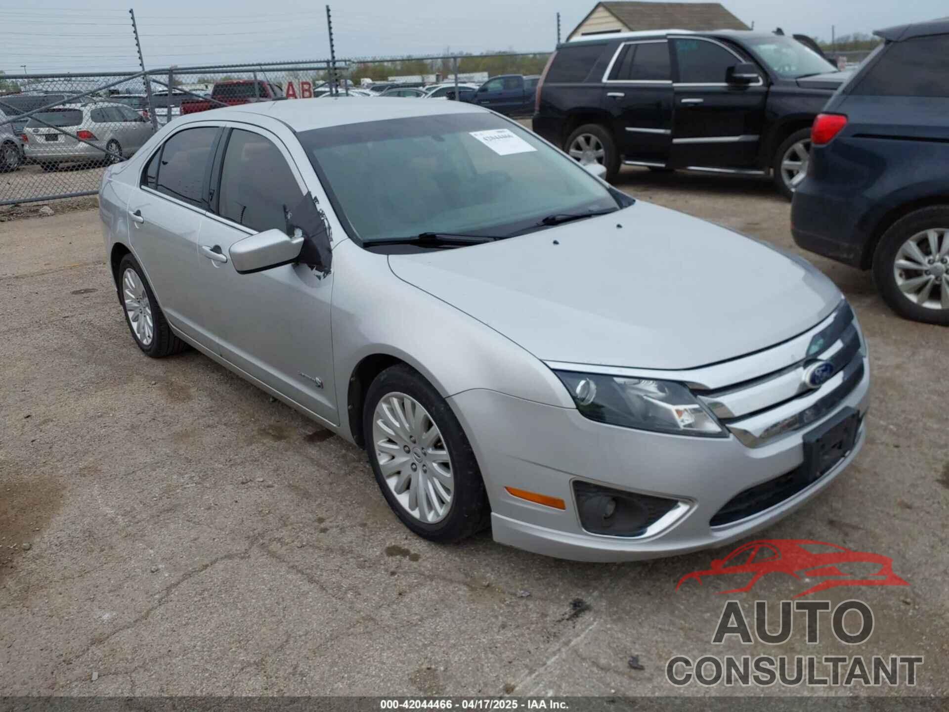 FORD FUSION HYBRID 2010 - 3FADP0L32AR371963