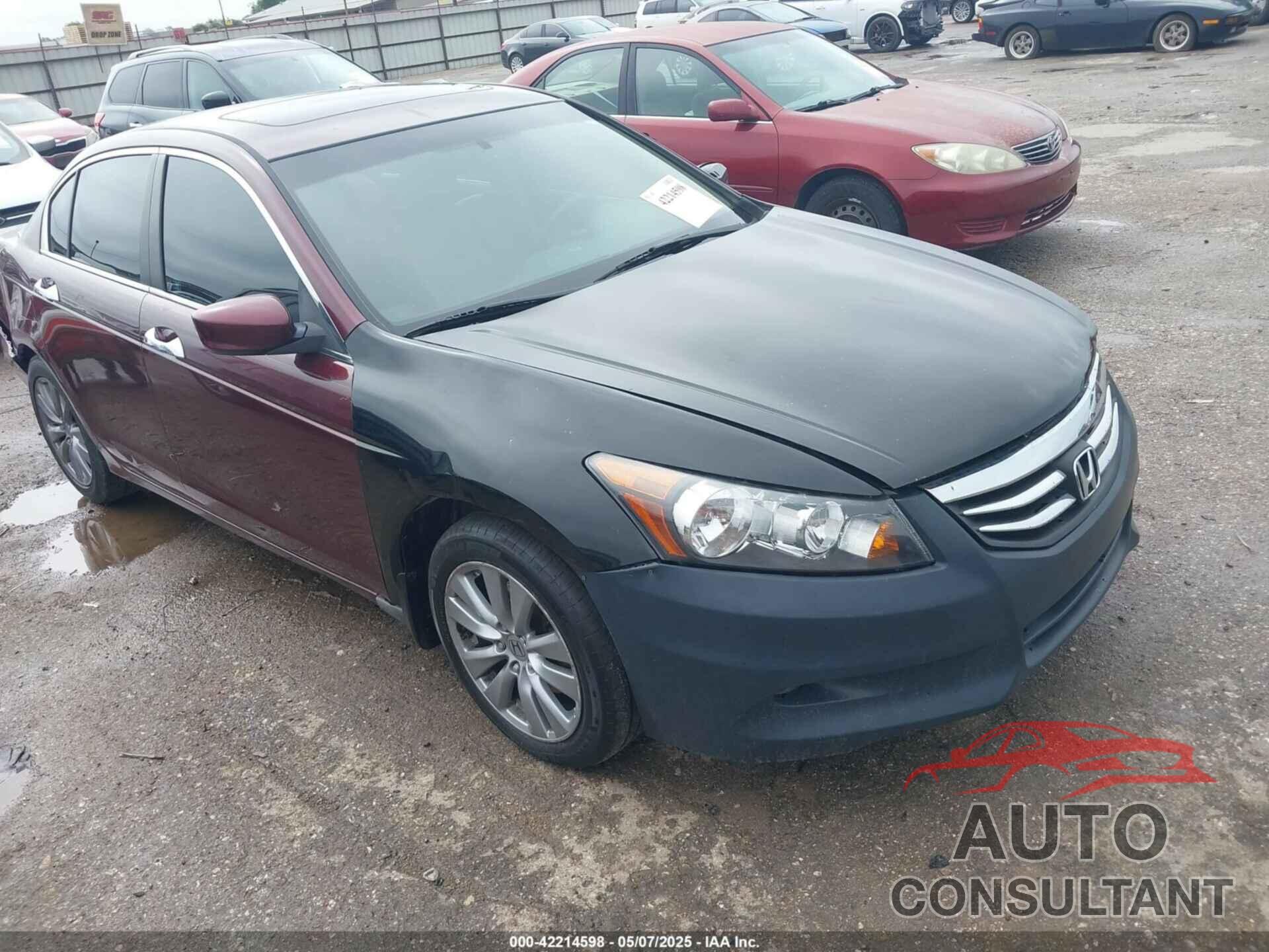 HONDA ACCORD 2012 - 1HGCP3F89CA027303