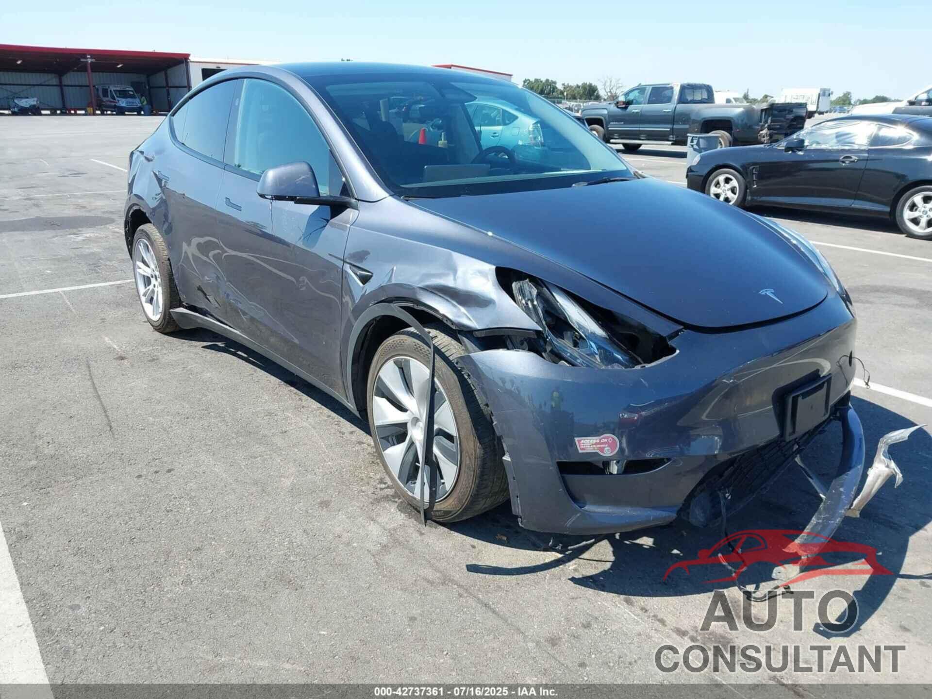 TESLA MODEL Y 2023 - 7SAYGDEEXPF966249