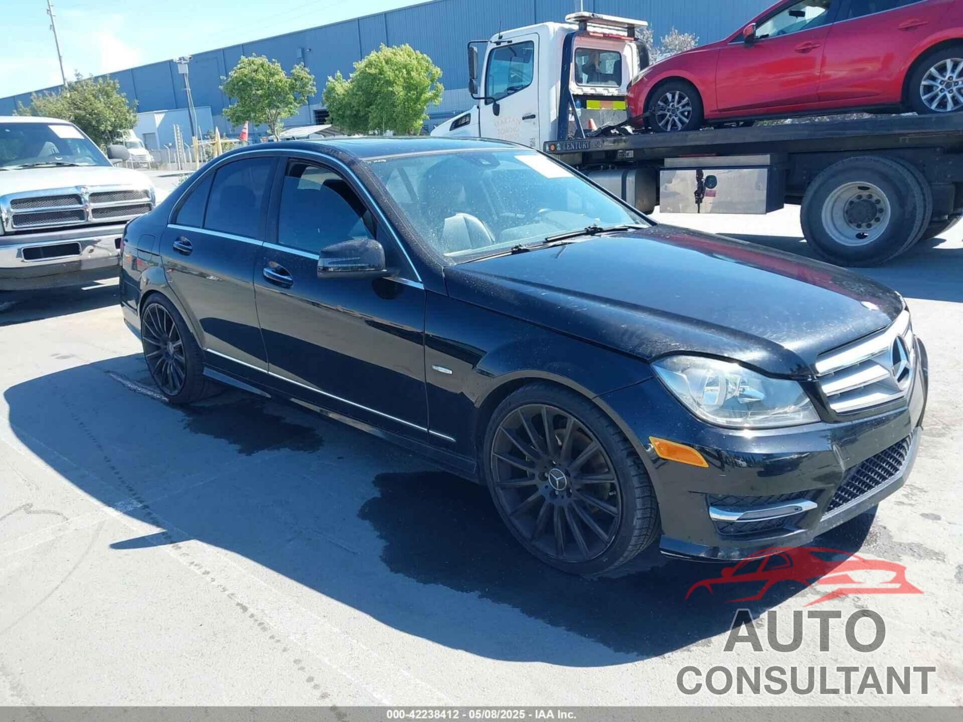 MERCEDES-BENZ C 250 2012 - WDDGF4HBXCA655040