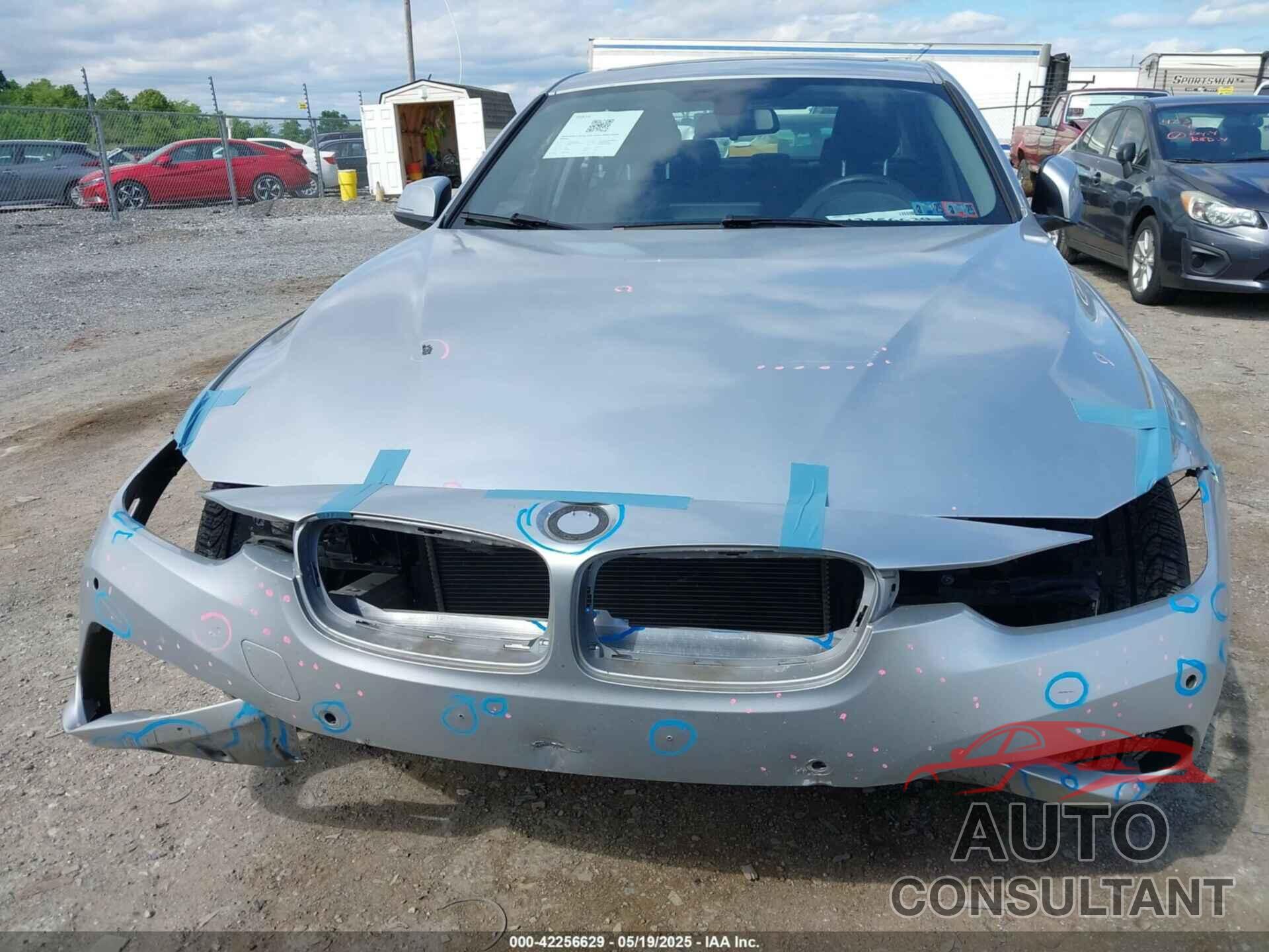 BMW 320I 2016 - WBA8E5G52GNU20629