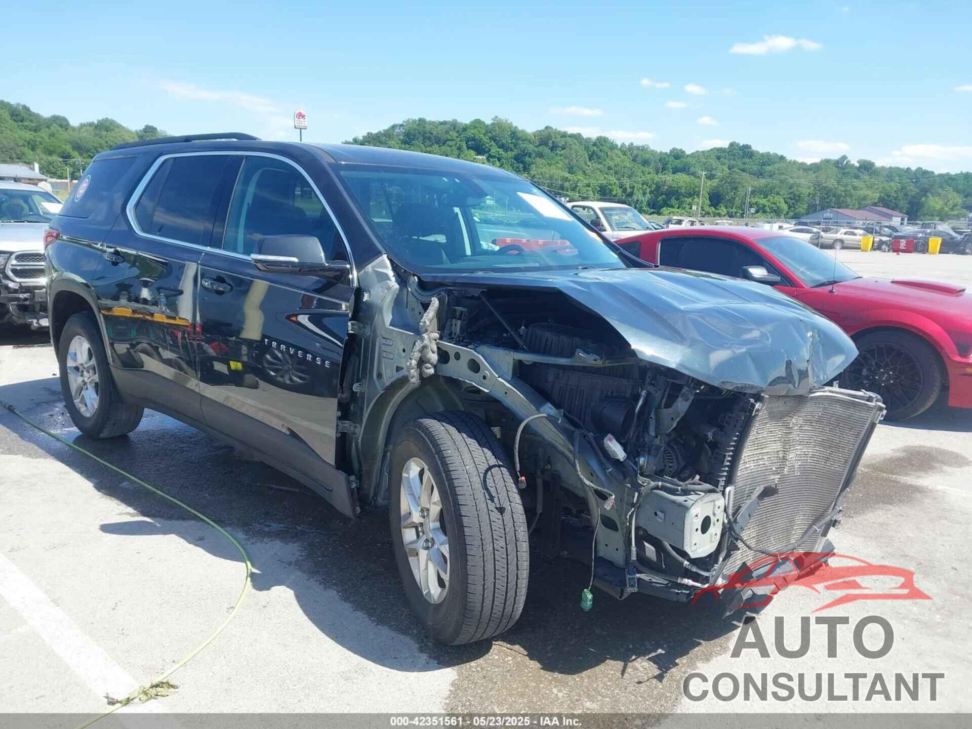 CHEVROLET TRAVERSE 2020 - 1GNERGKW1LJ111250