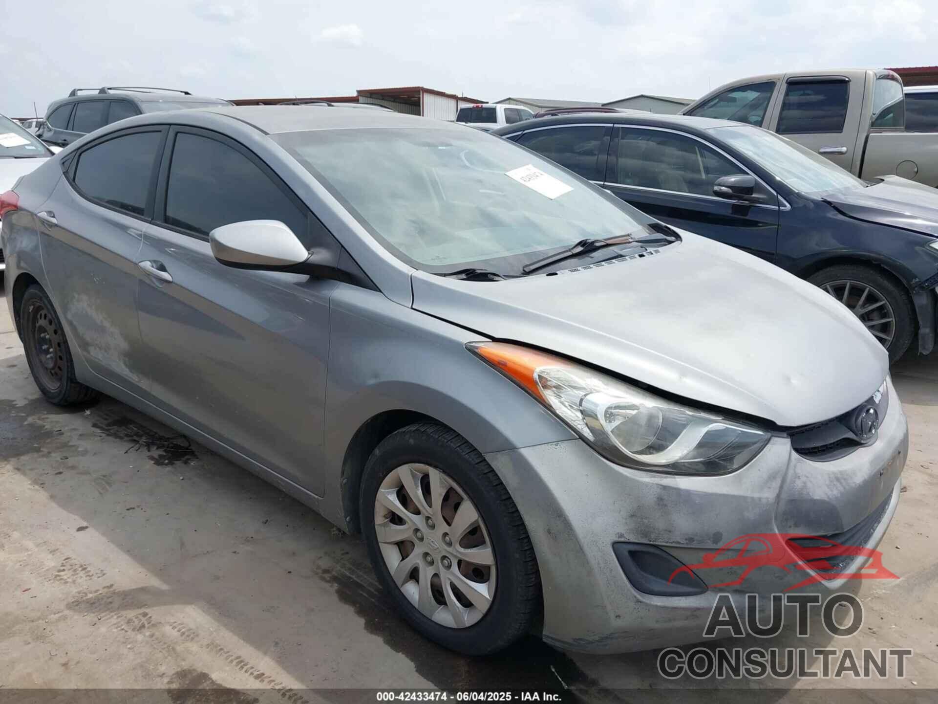 HYUNDAI ELANTRA 2012 - KMHDH4AE5CU396687