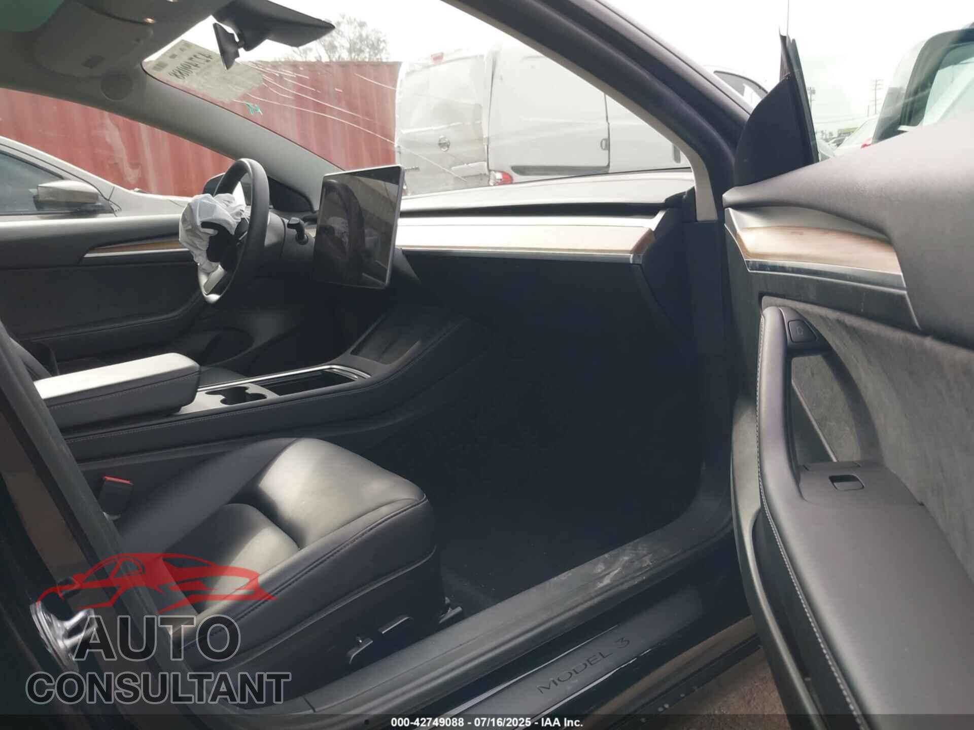 TESLA MODEL 3 2022 - 5YJ3E1EAXNF333885