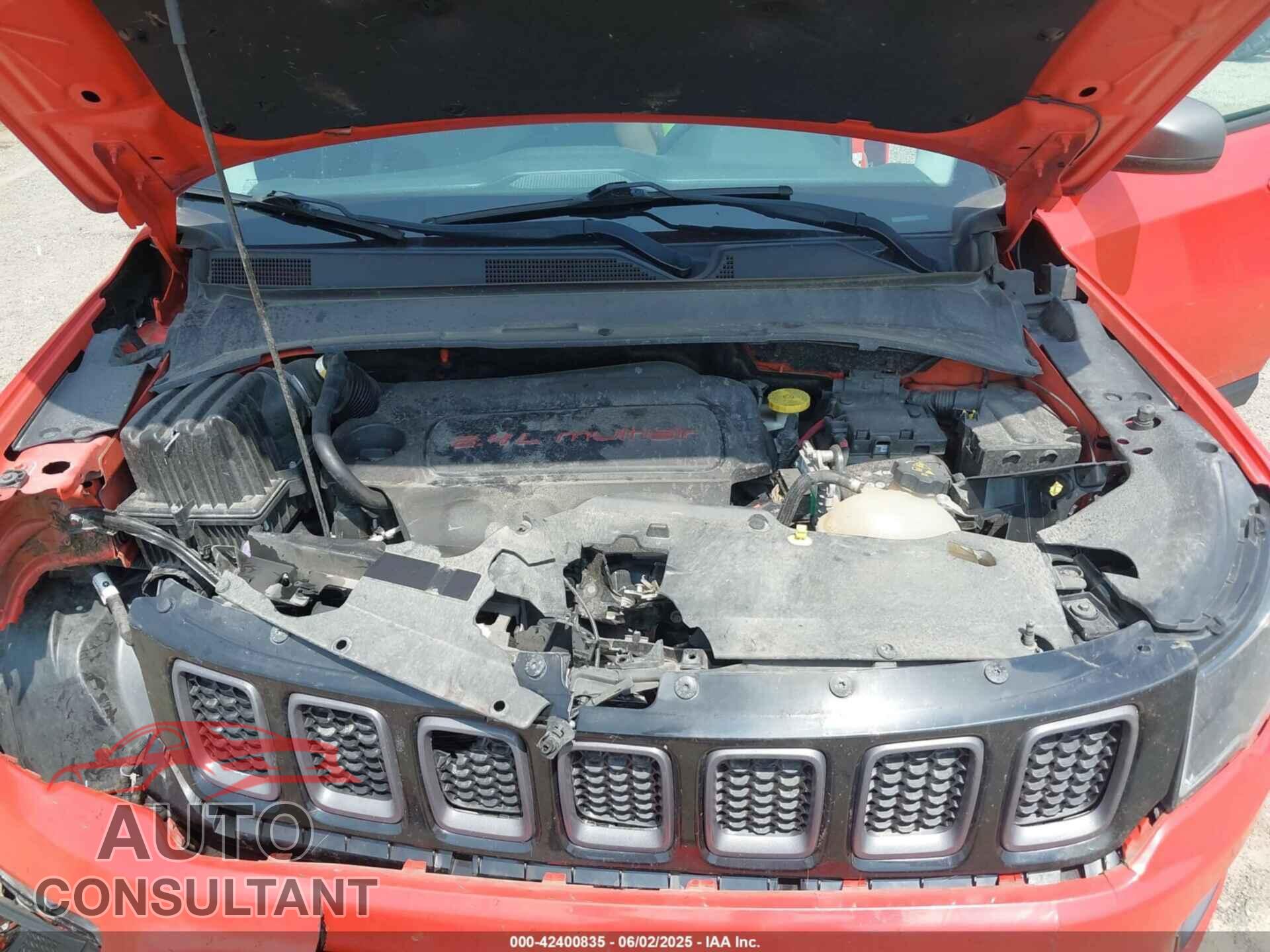 JEEP COMPASS 2018 - 3C4NJDDBXJT334496