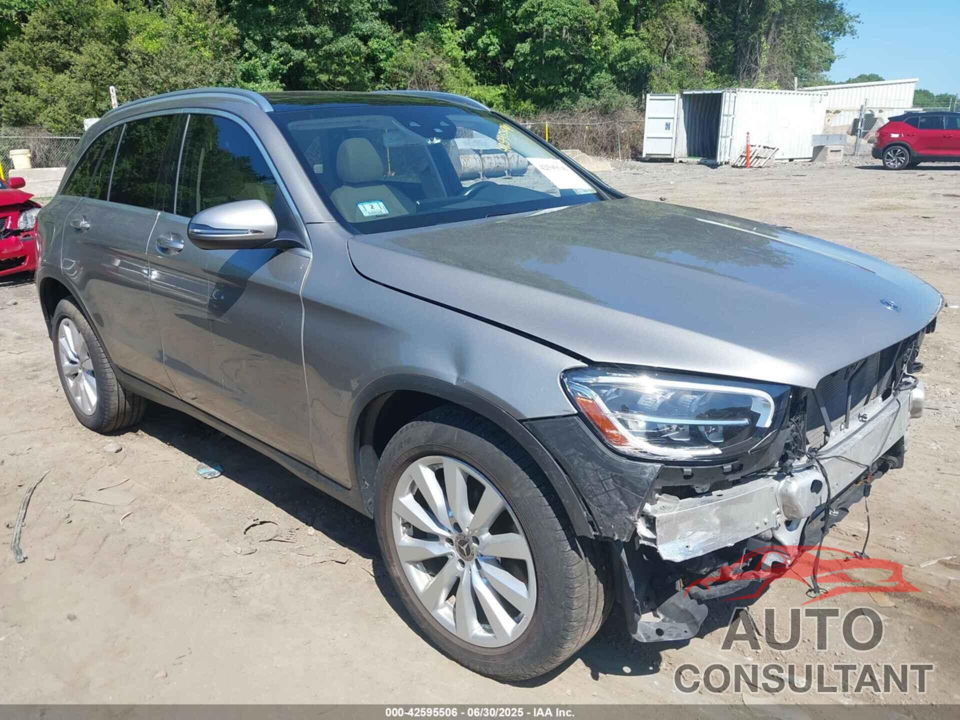 MERCEDES-BENZ GLC 300 2020 - W1N0G8EB3LF864460