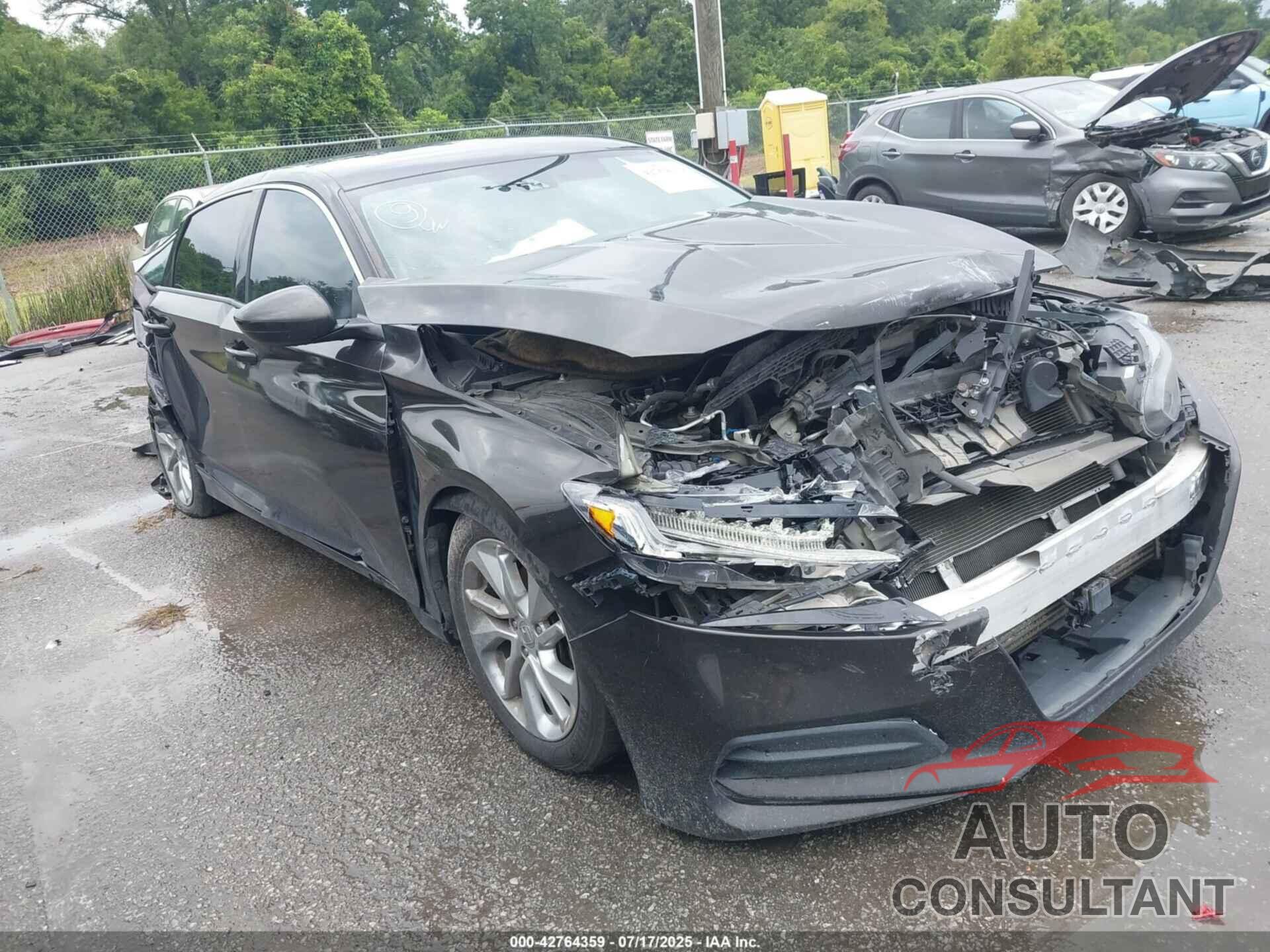 HONDA ACCORD 2018 - 1HGCV1F1XJA261119