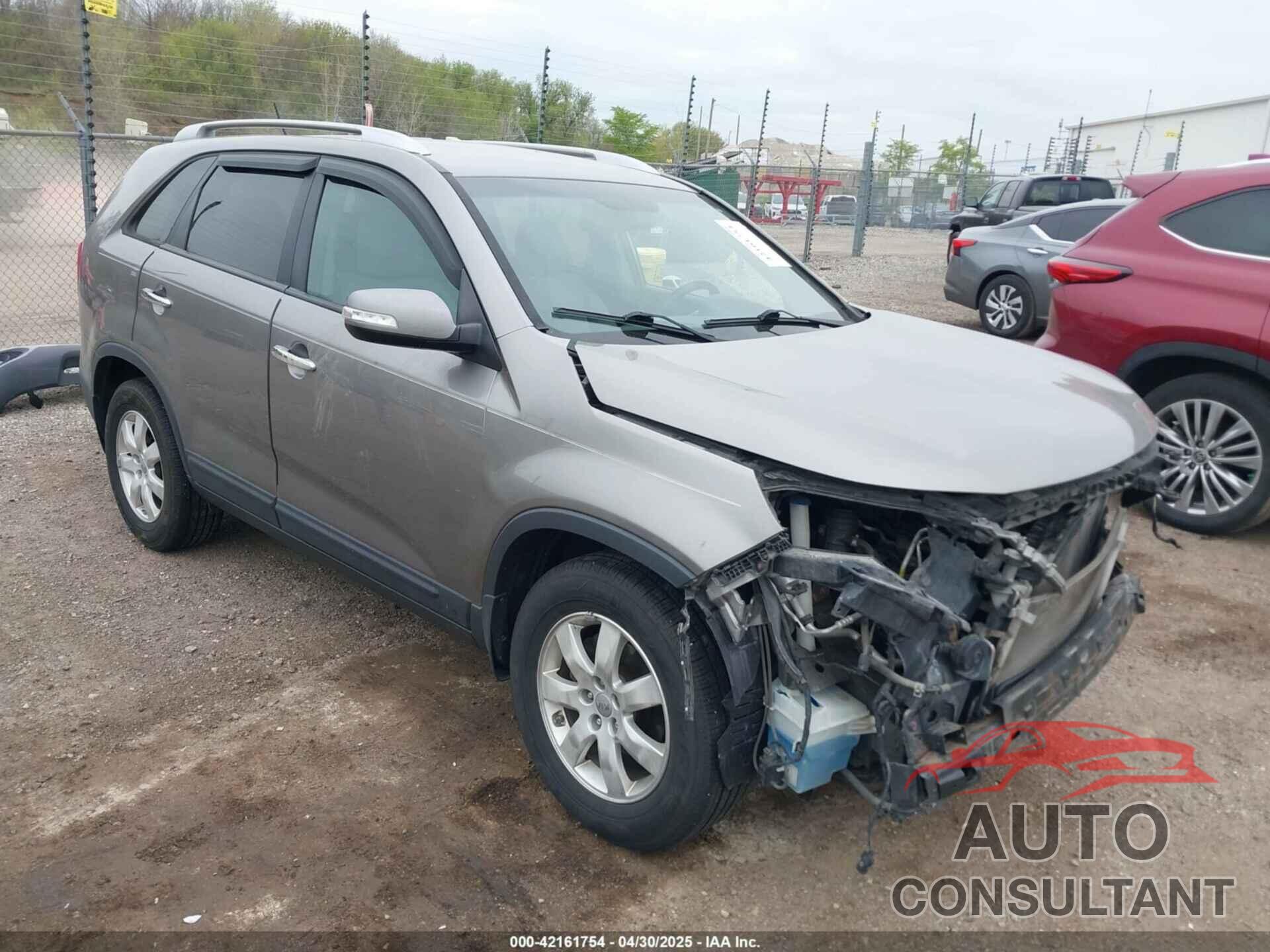 KIA SORENTO 2013 - 5XYKT3A62DG417818