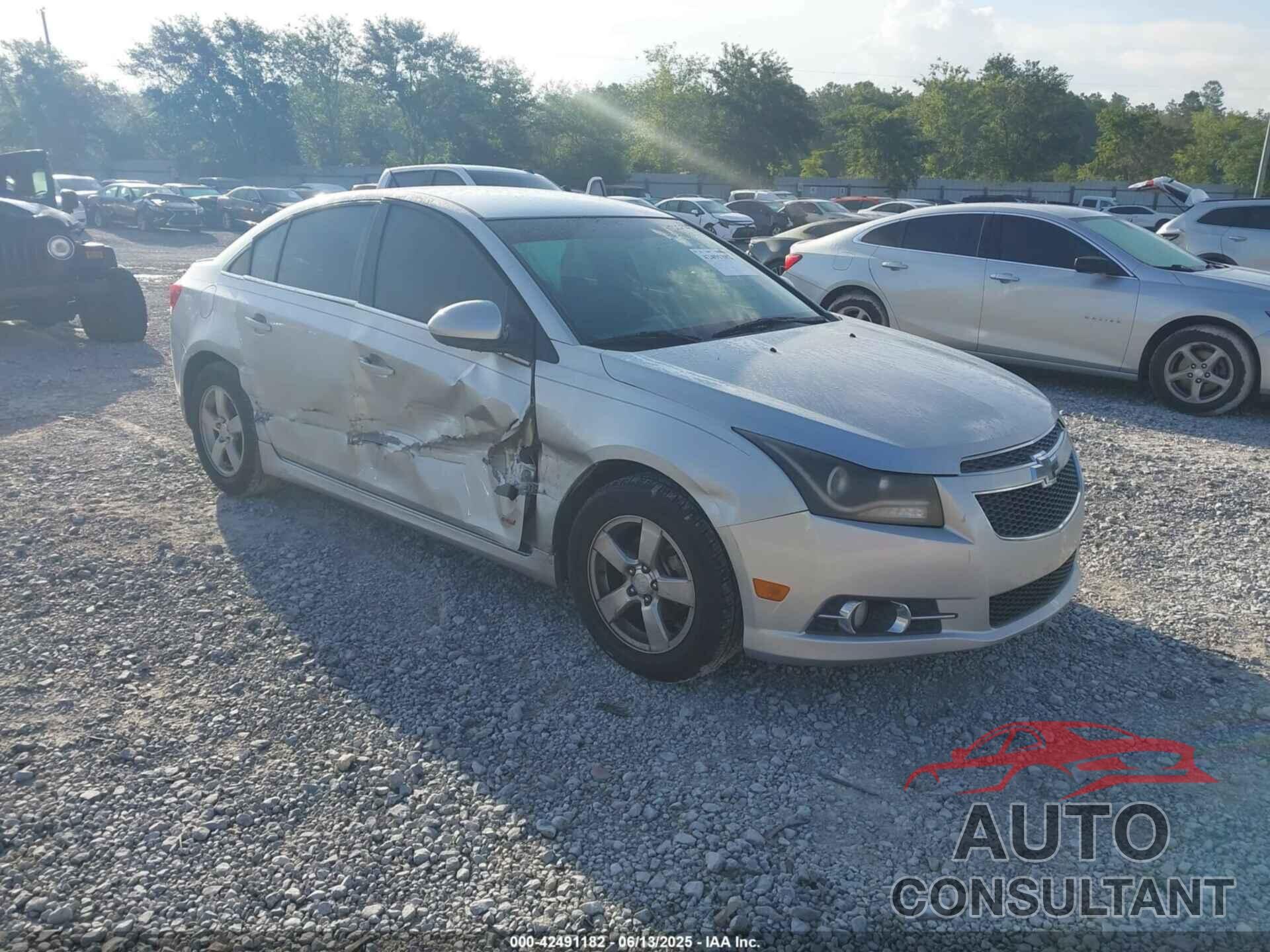 CHEVROLET CRUZE 2013 - 1G1PC5SB7D7291880