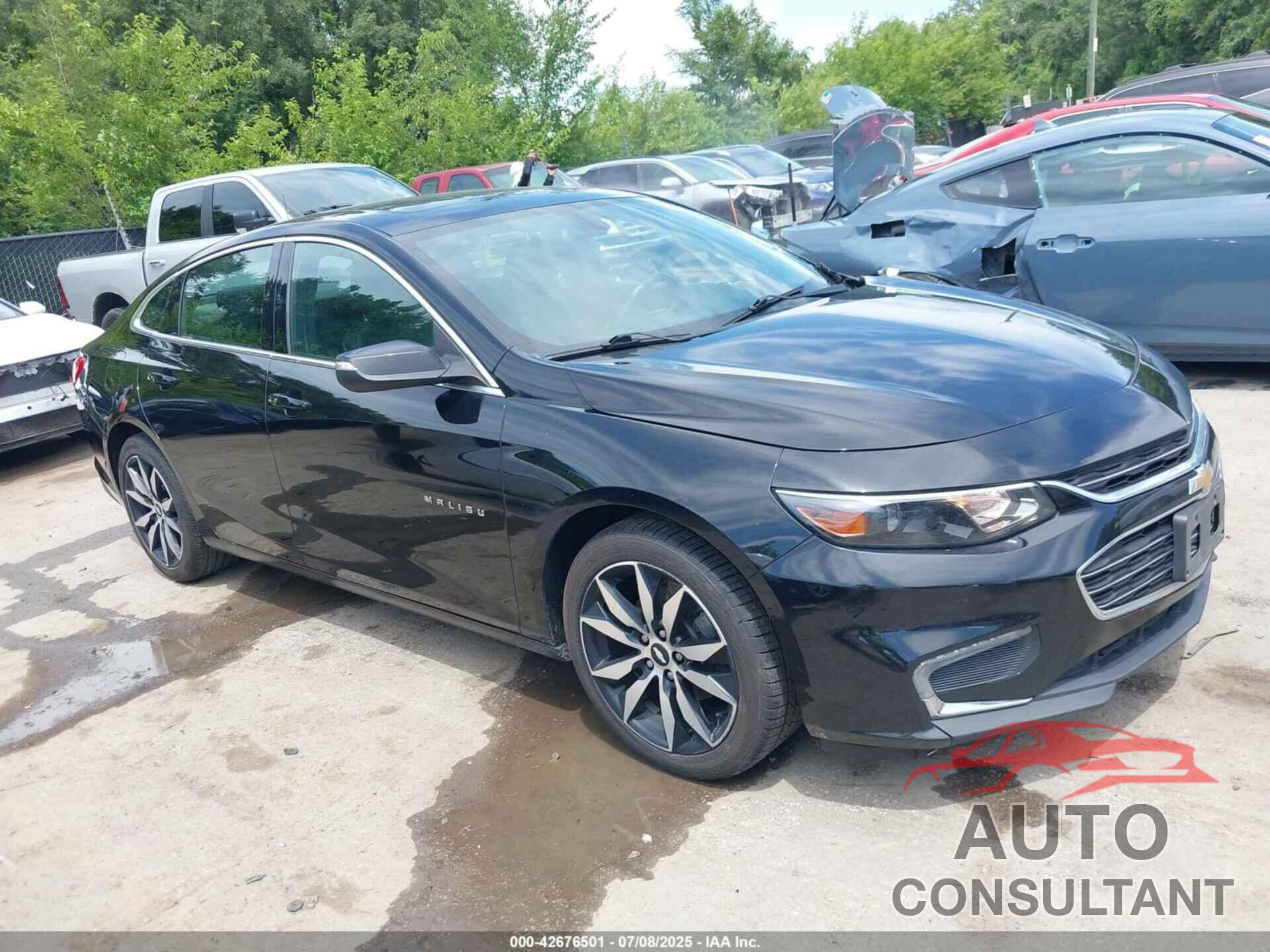 CHEVROLET MALIBU 2017 - 1G1ZE5ST5HF113246