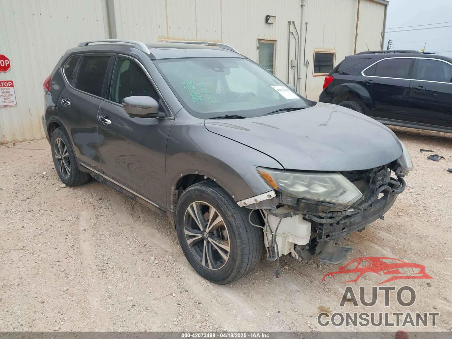 NISSAN ROGUE 2017 - 5N1AT2MT0HC889383