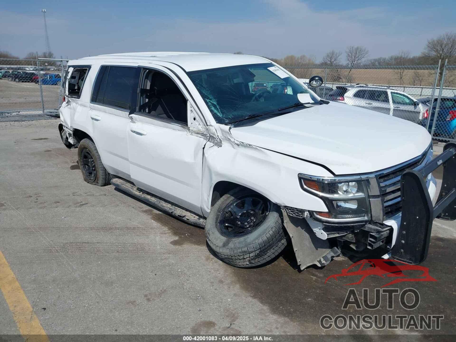 CHEVROLET TAHOE 2020 - 1GNSKDEC5LR261015