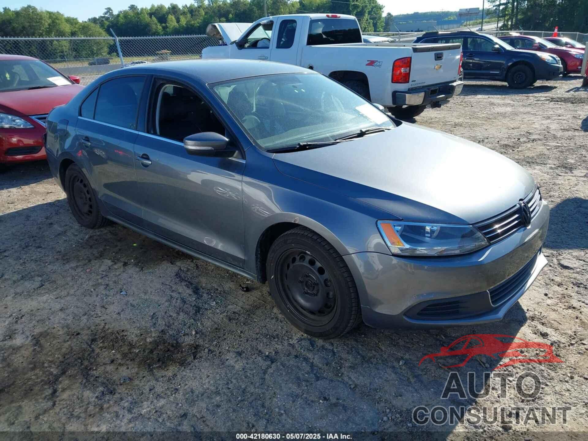VOLKSWAGEN JETTA 2013 - 3VWDP7AJ8DM353051