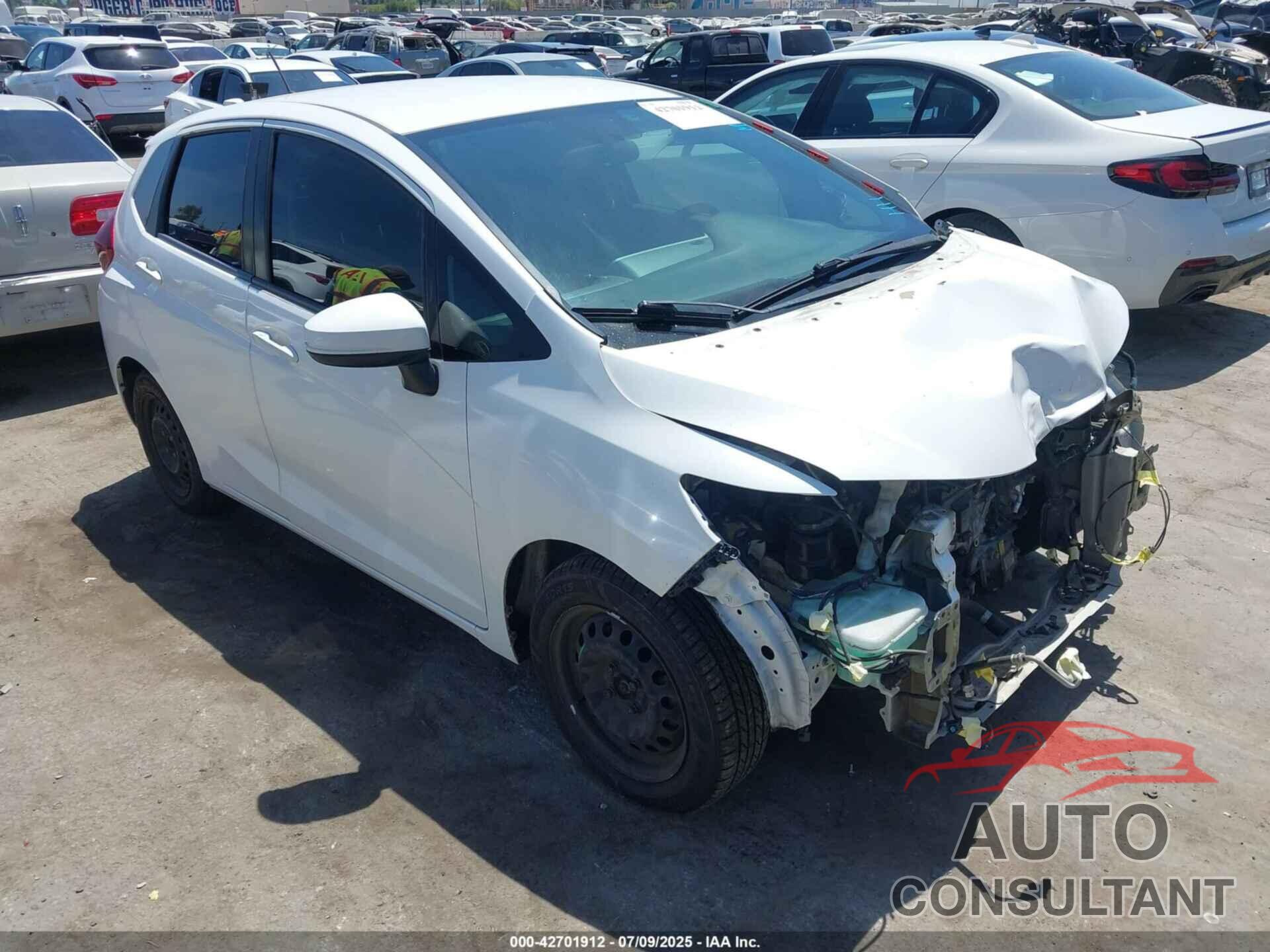HONDA FIT 2015 - 3HGGK5H52FM774067
