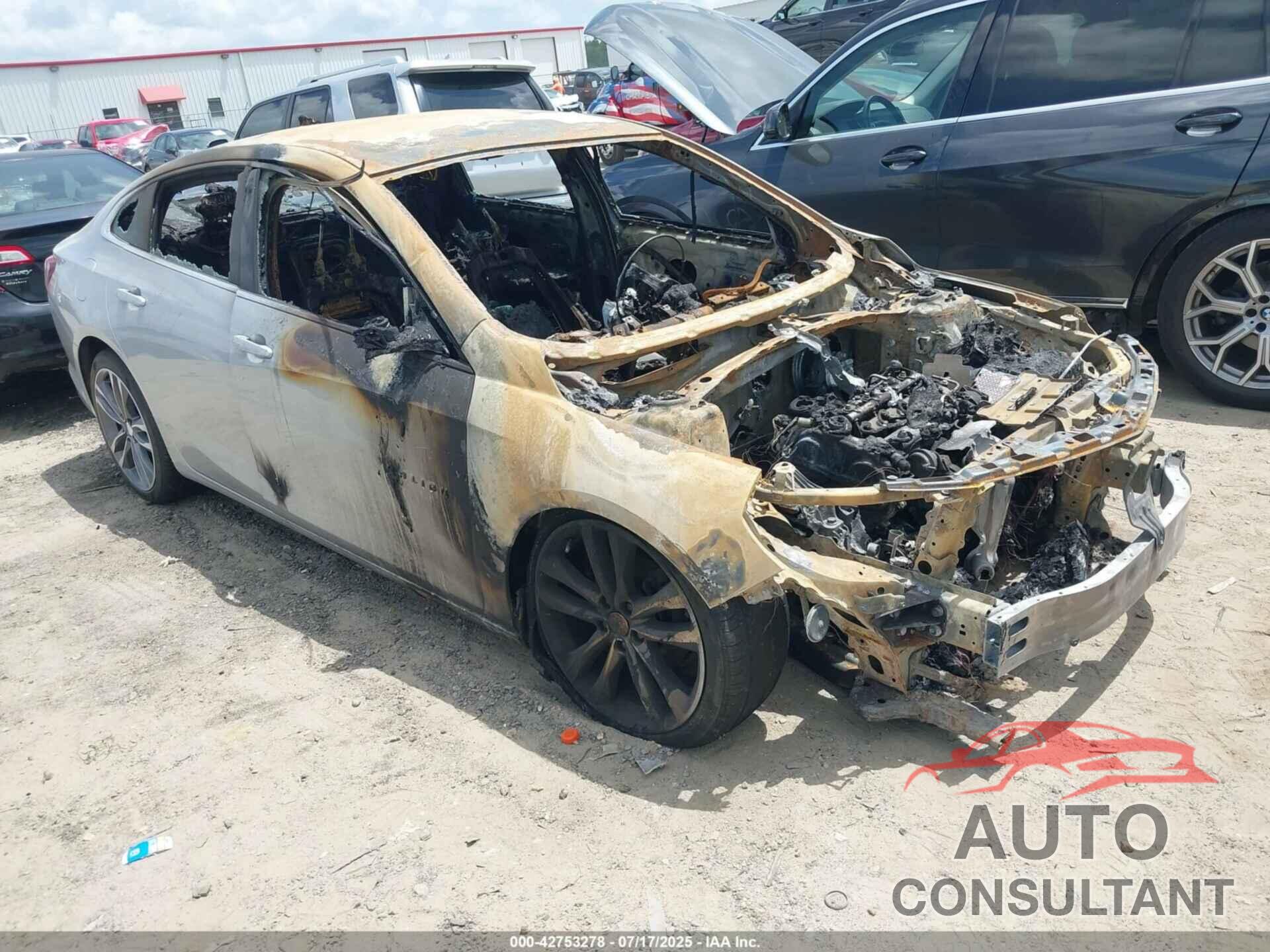 CHEVROLET MALIBU 2021 - 1G1ZD5ST4MF073447