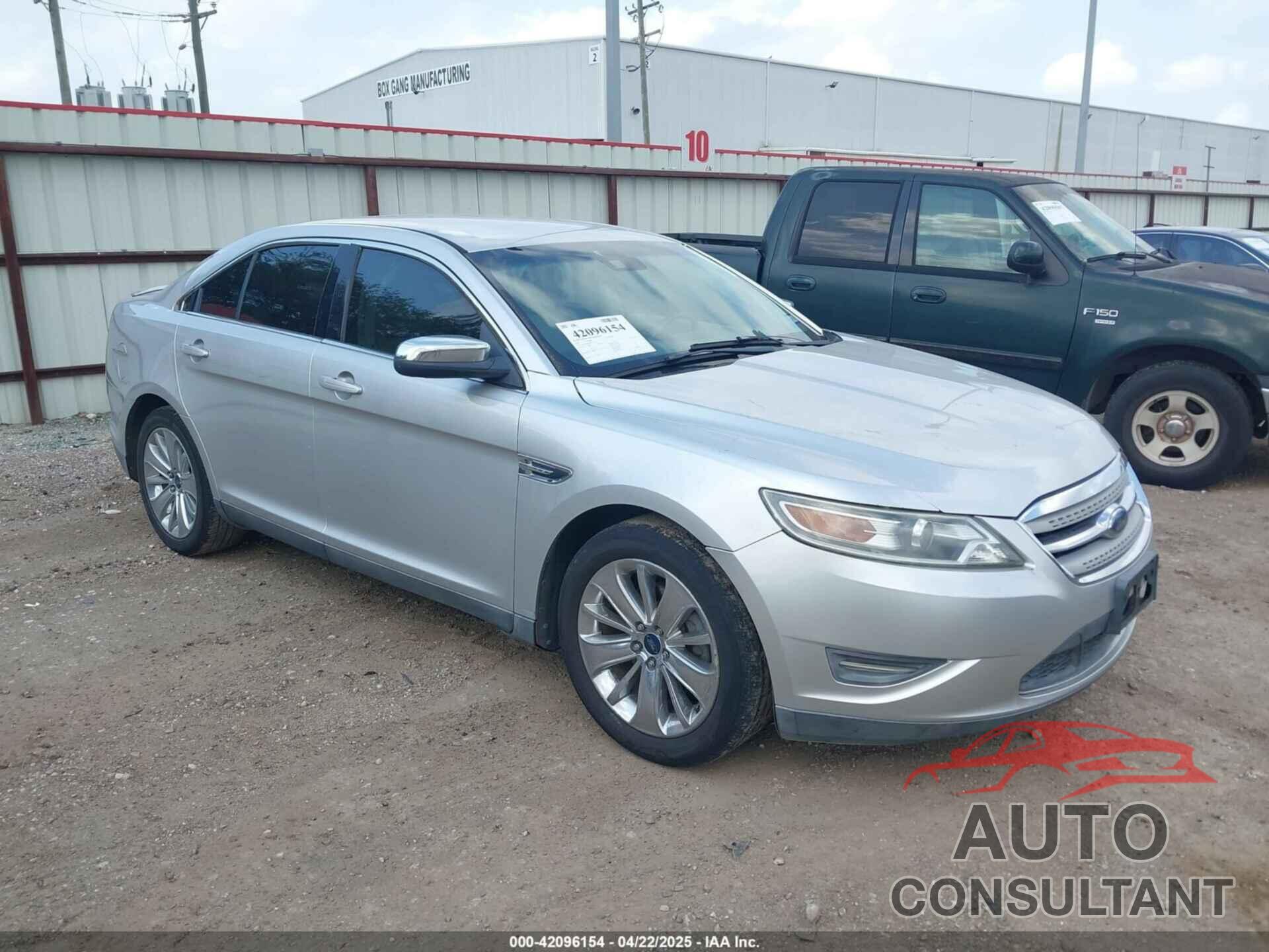 FORD TAURUS 2010 - 1FAHP2FWXAG123678