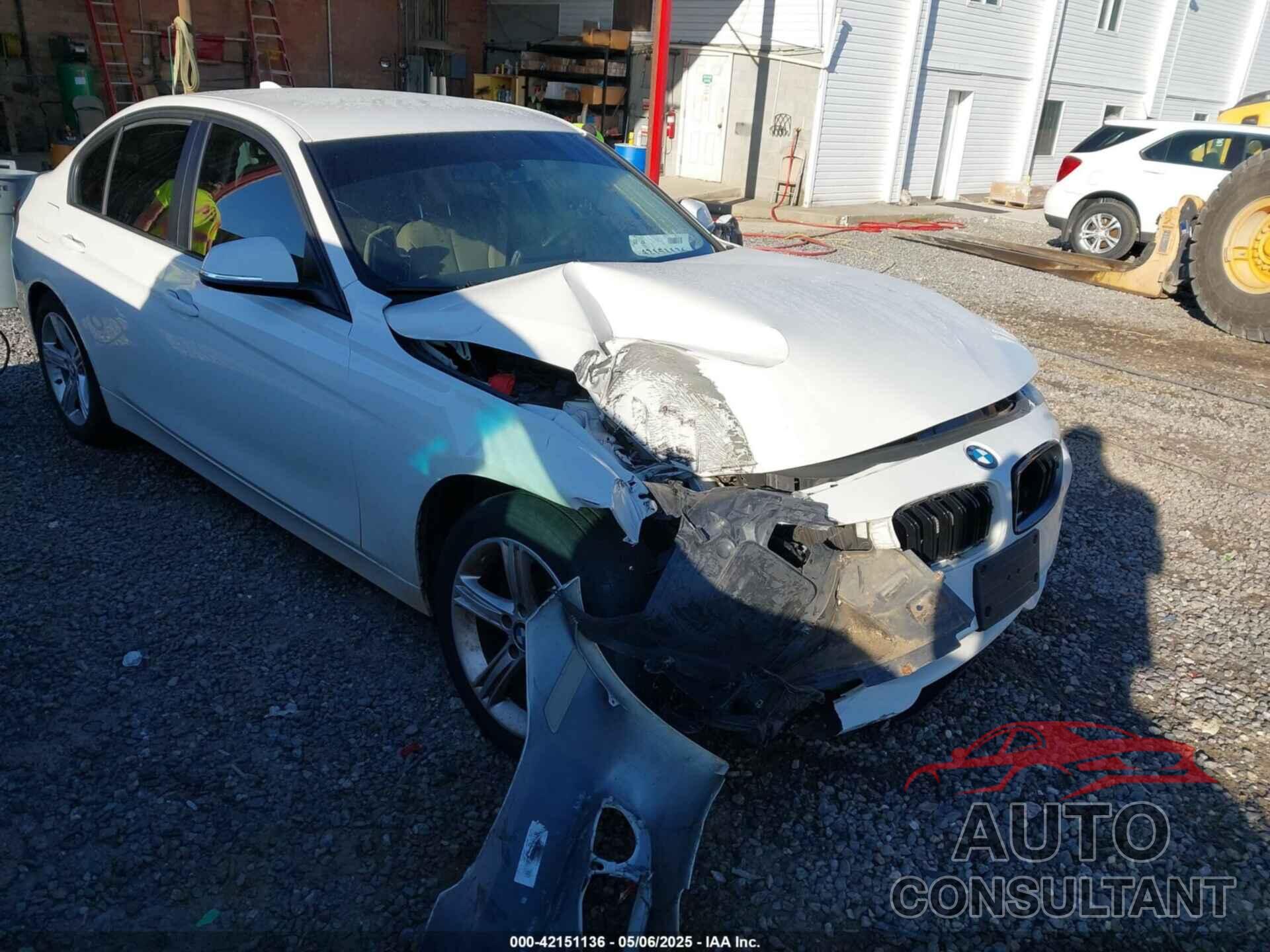 BMW 320I 2014 - WBA3B1C58EP679225