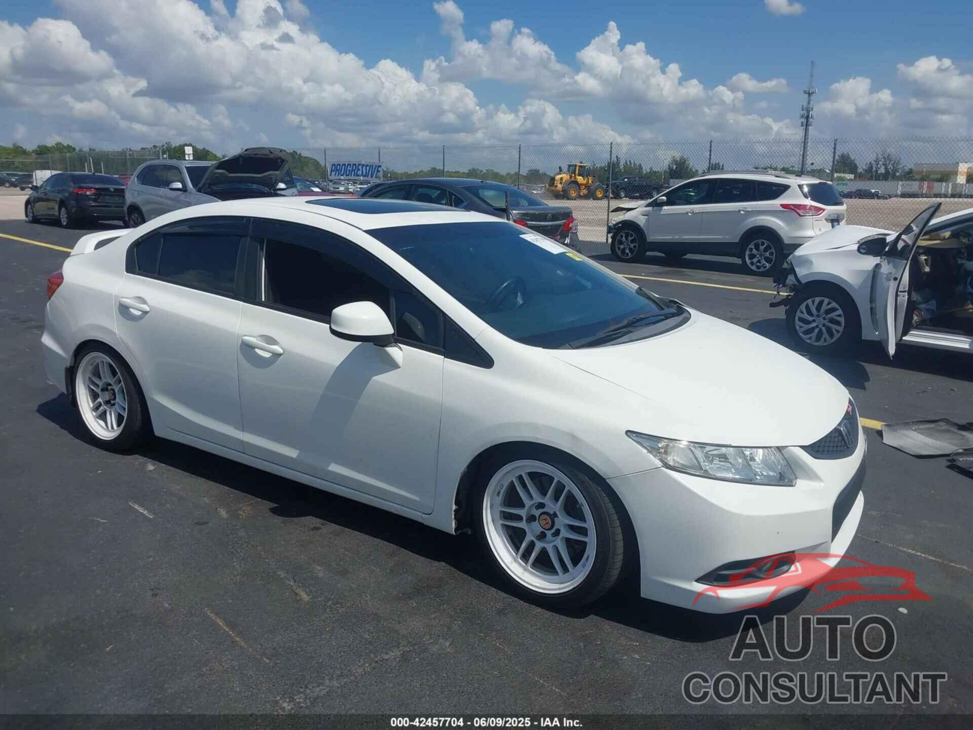 HONDA CIVIC 2013 - 2HGFB6E55DH701017