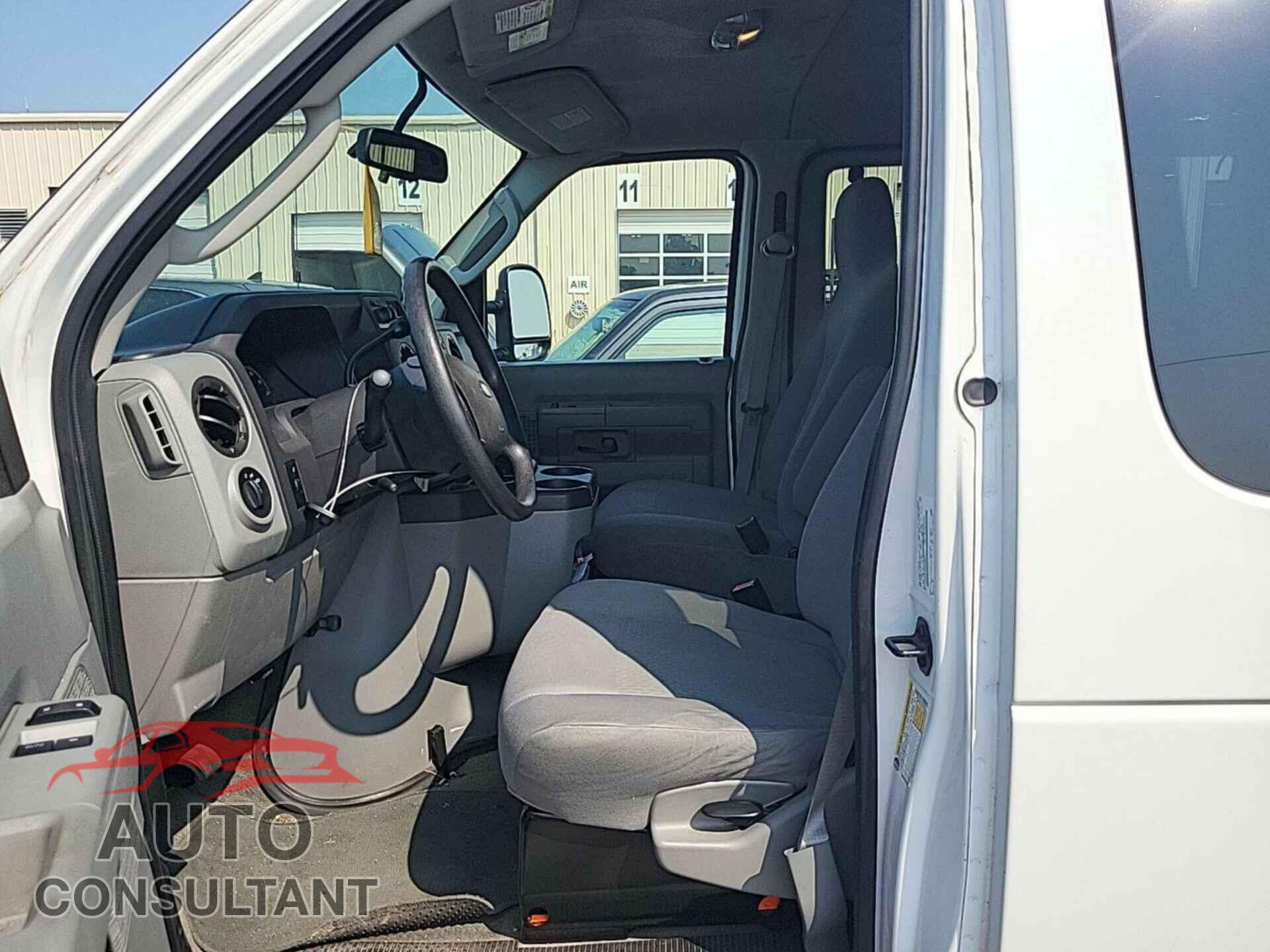 FORD ECONOLINE 2012 - 1FBSS3BL8CDA98515