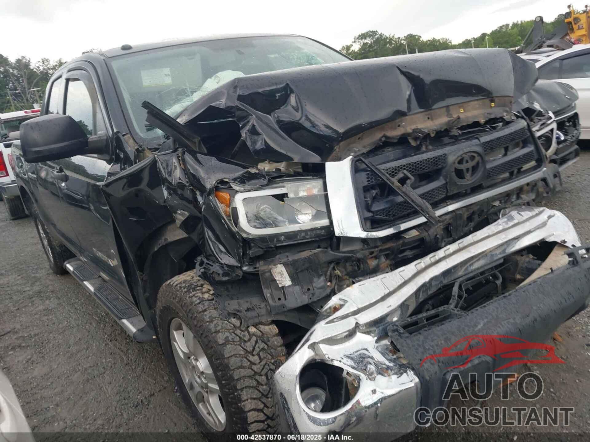 TOYOTA TUNDRA 2013 - 5TFRY5F14DX133483