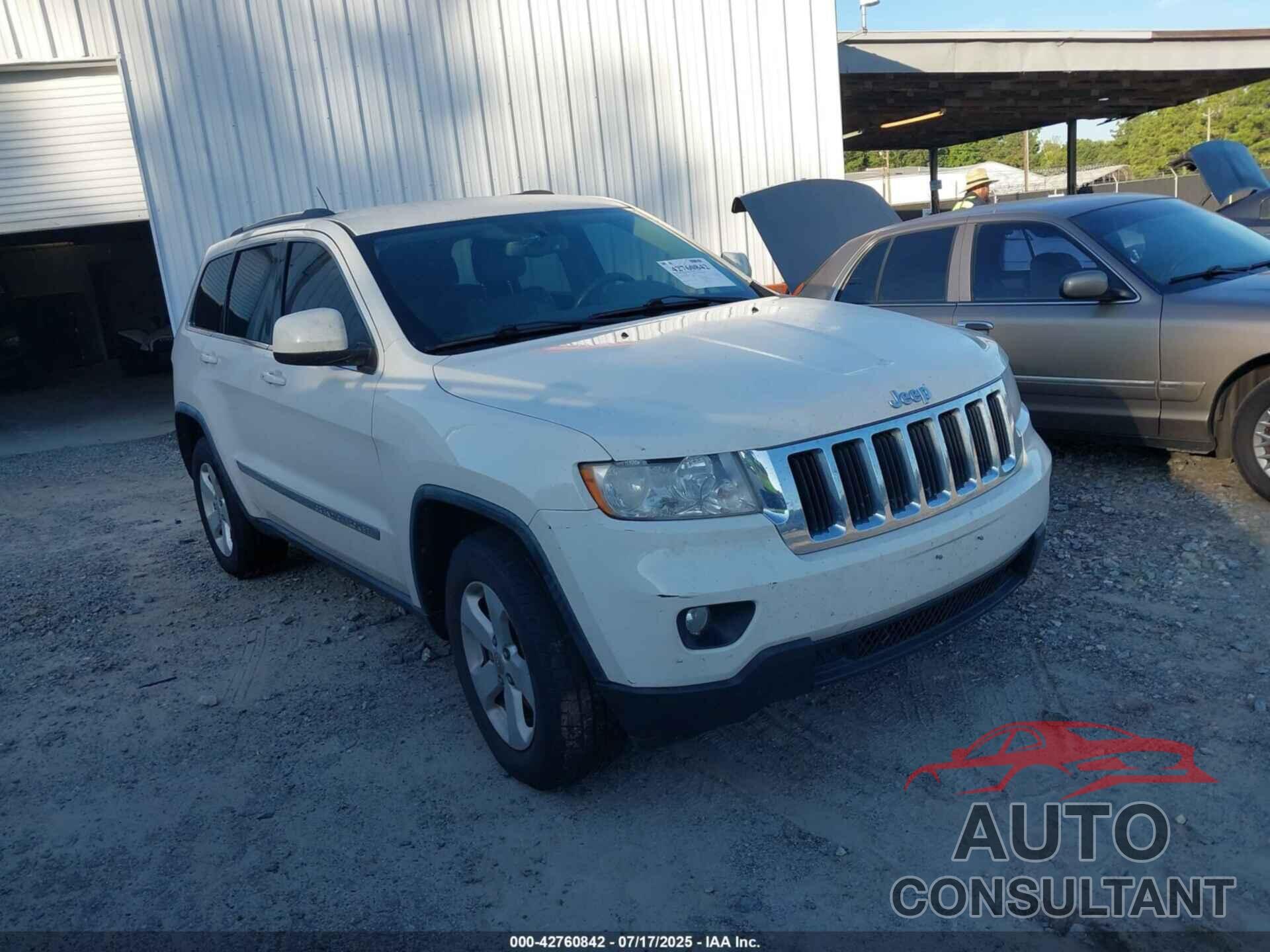 JEEP GRAND CHEROKEE 2011 - 1J4RR4GG8BC550341