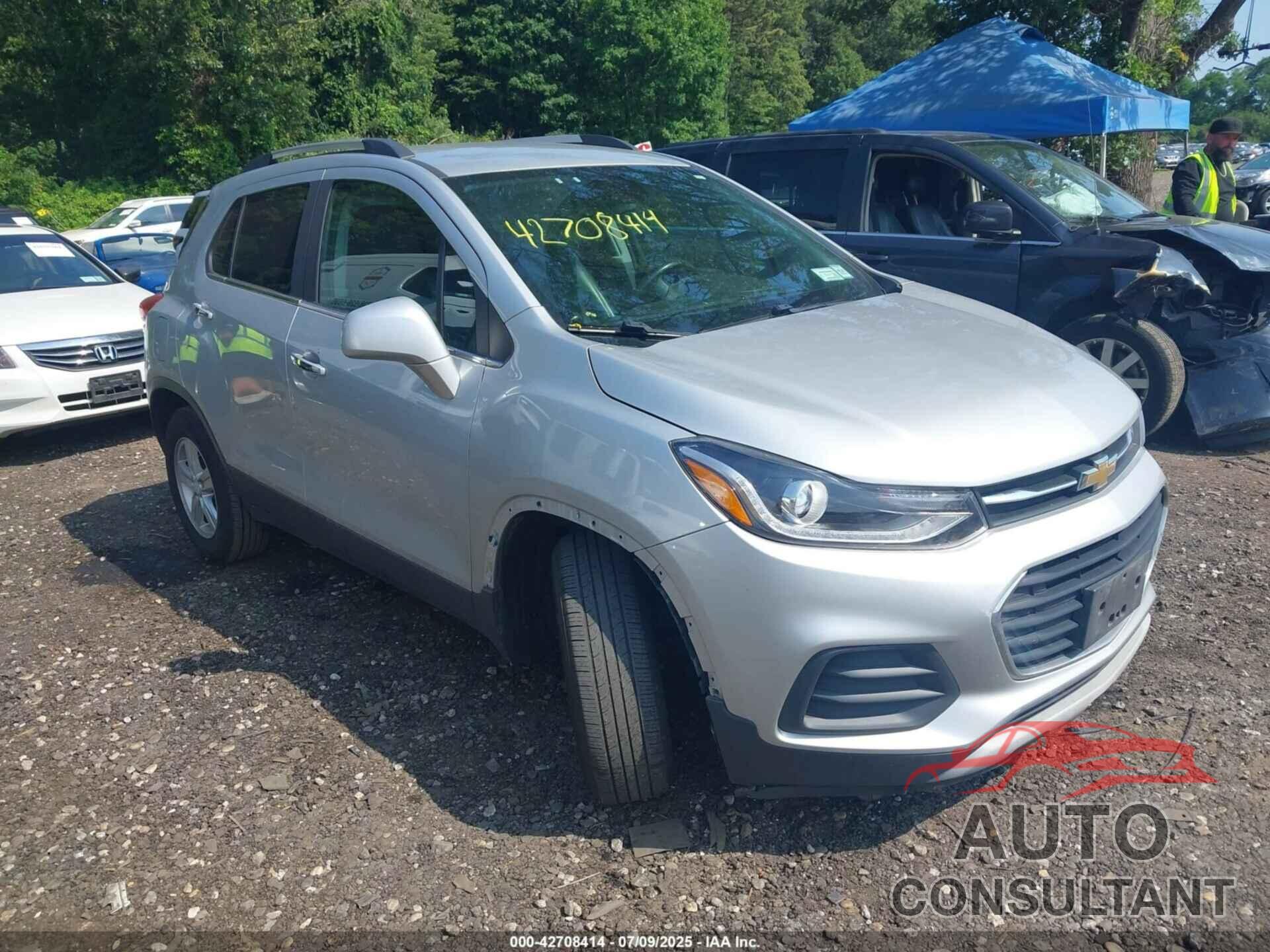 CHEVROLET TRAX 2020 - 3GNCJLSB3LL222637