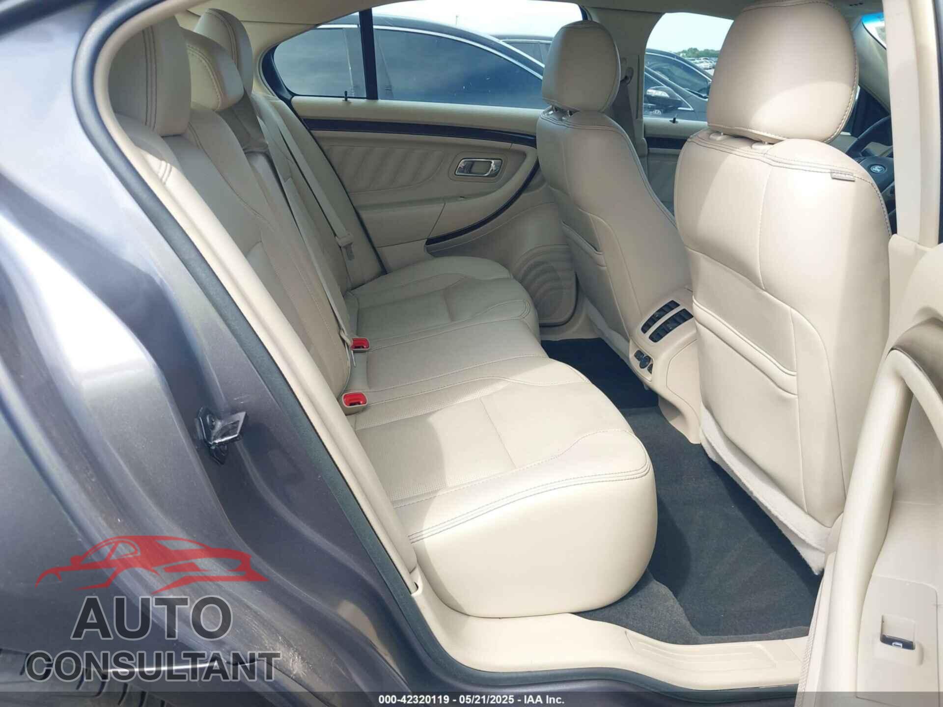 FORD TAURUS 2014 - 1FAHP2F82EG127439