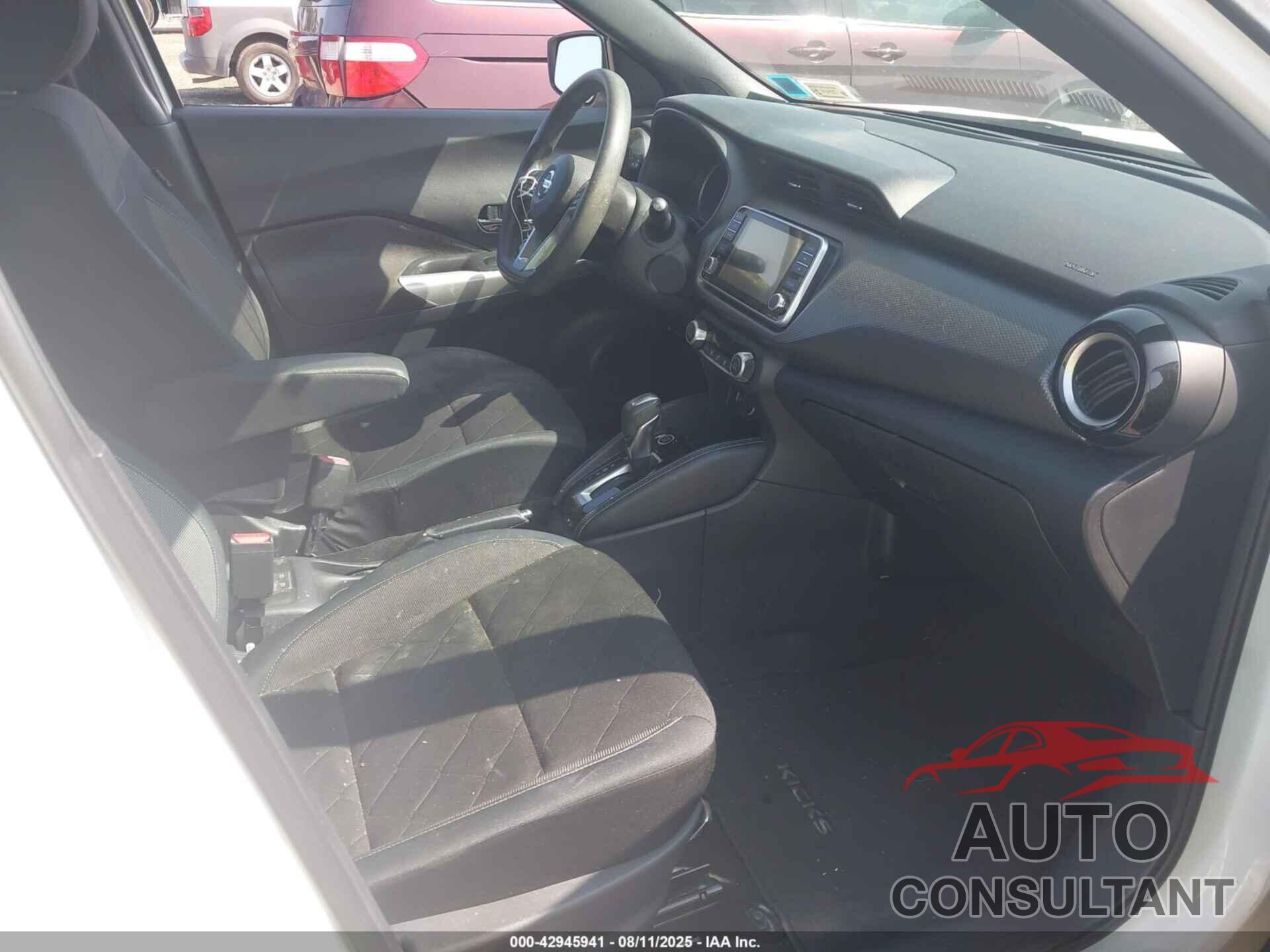 NISSAN KICKS 2019 - 3N1CP5CU6KL550168