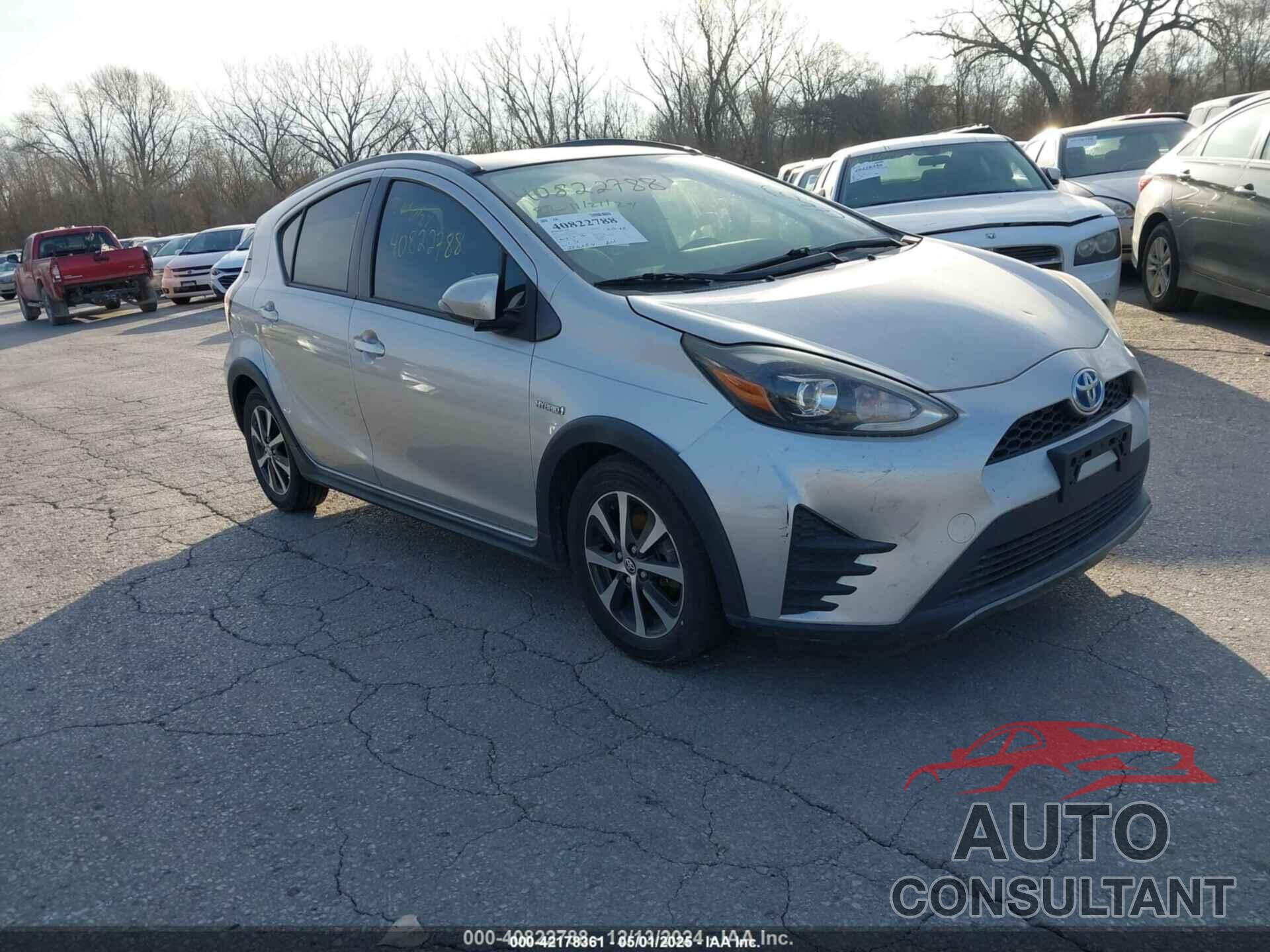 TOYOTA PRIUS C 2018 - JTDKDTB38J1614926