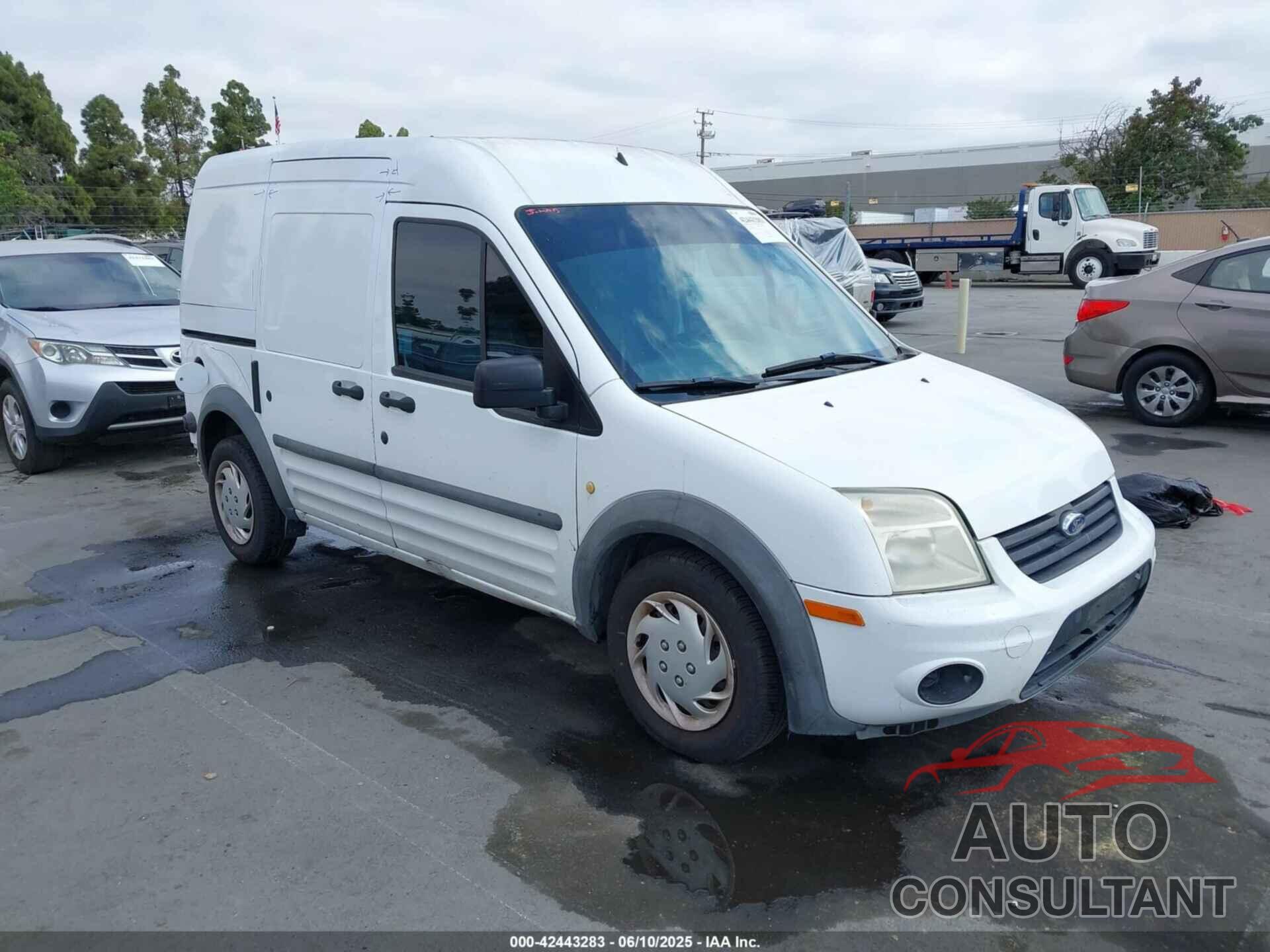 FORD TRANSIT CONNECT 2011 - NM0LS7DN8BT055171
