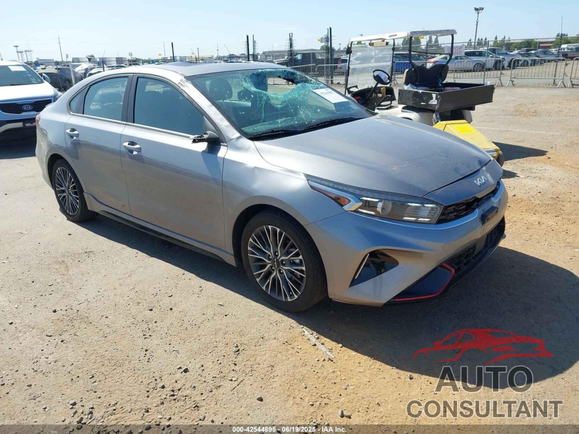 KIA FORTE 2023 - 3KPF54AD8PE686827