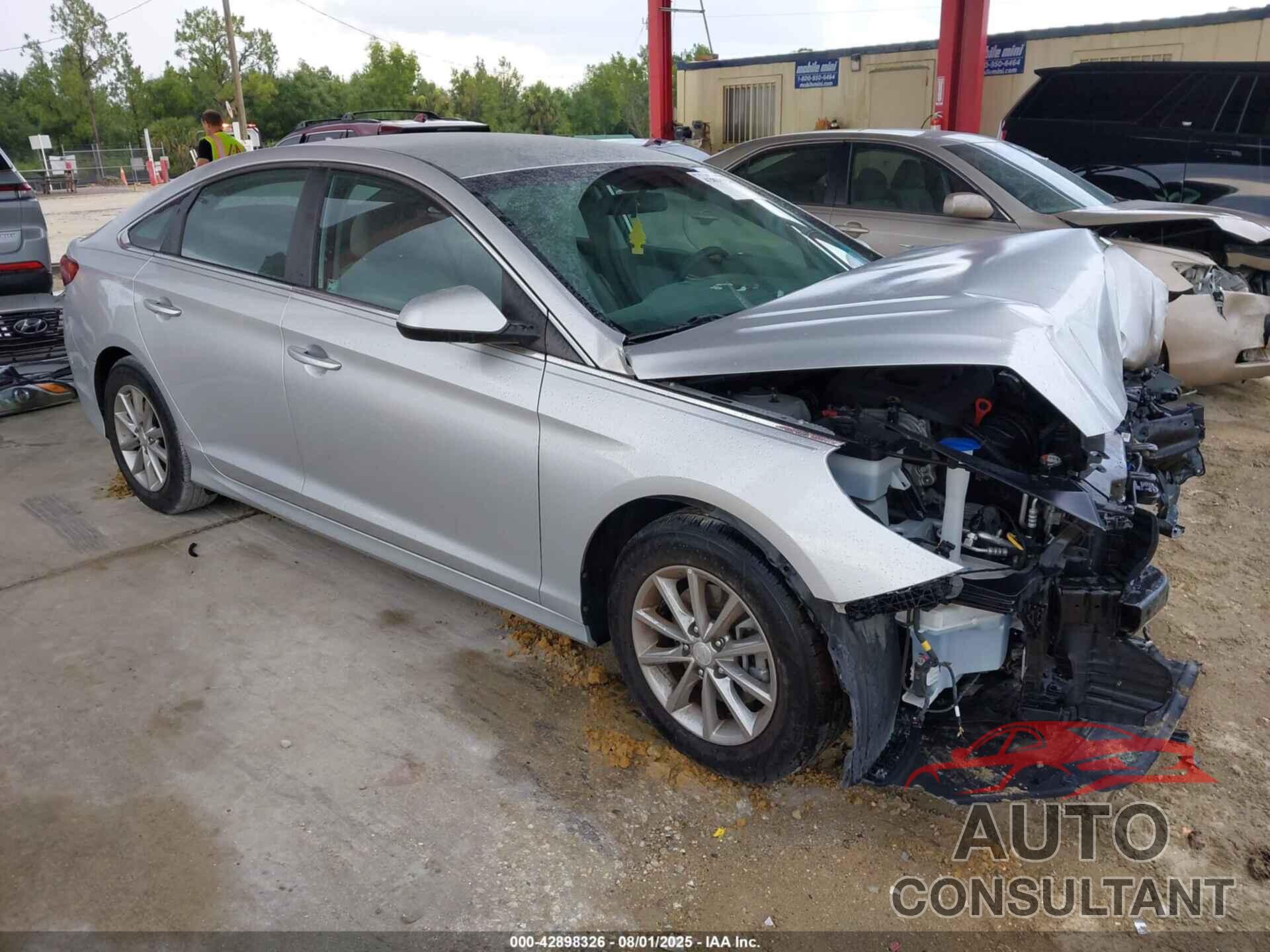 HYUNDAI SONATA 2018 - 5NPE24AF4JH715491