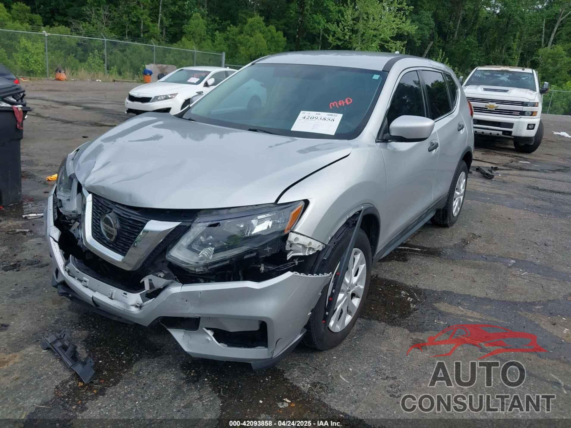 NISSAN ROGUE 2018 - 5N1AT2MT8JC705667