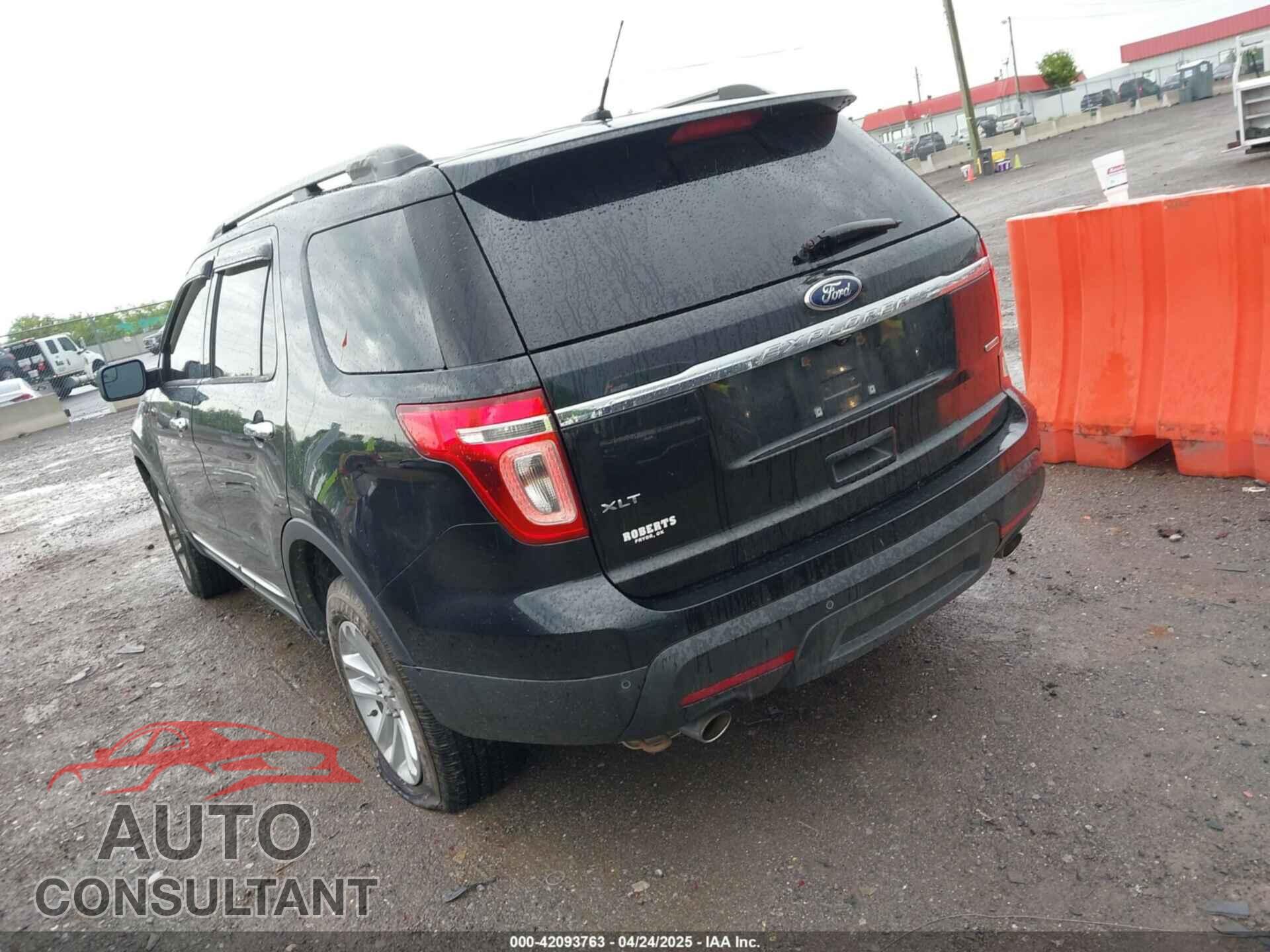 FORD EXPLORER 2013 - 1FM5K8D8XDGA76171