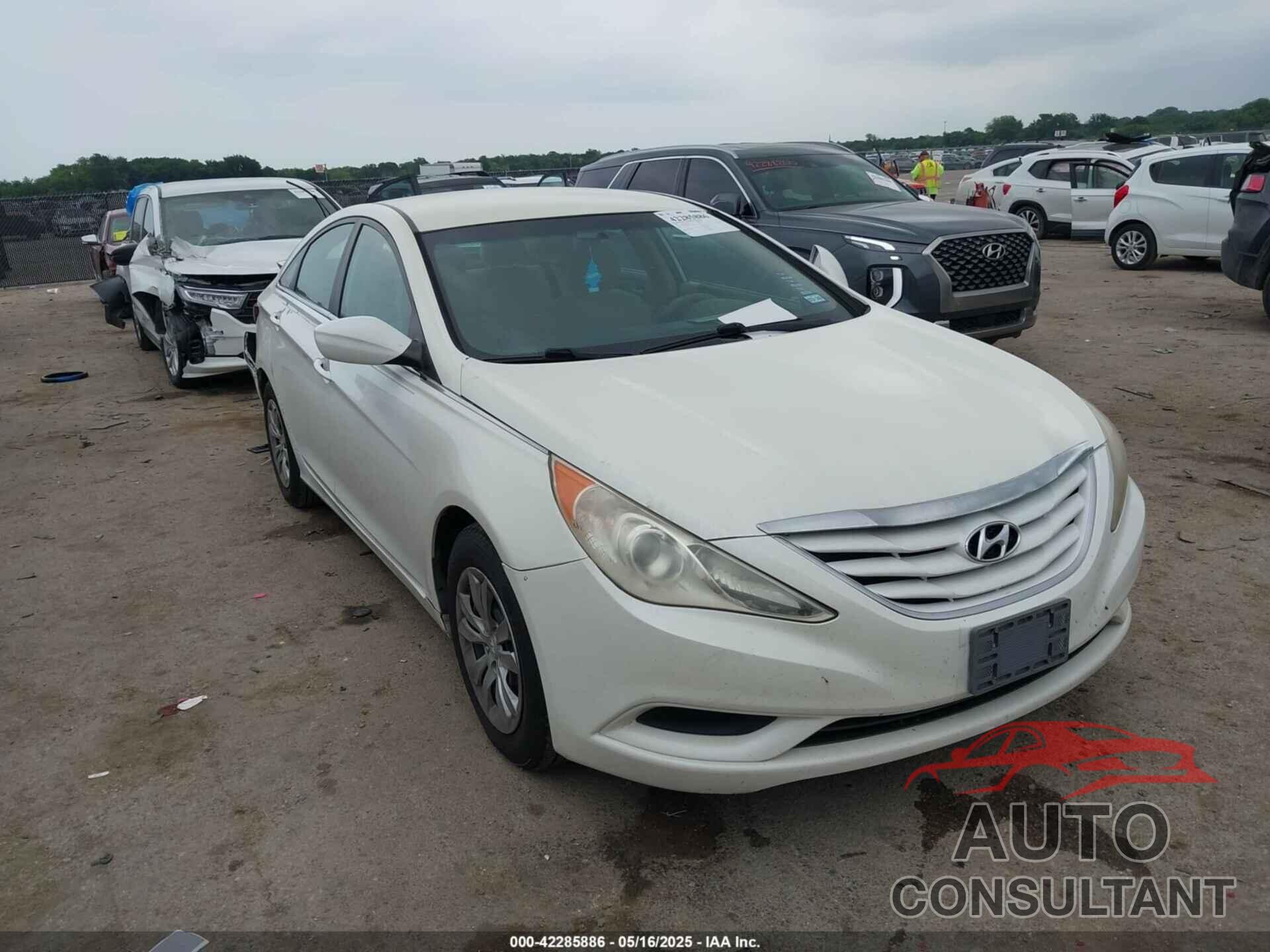 HYUNDAI SONATA 2011 - 5NPEB4AC8BH016453