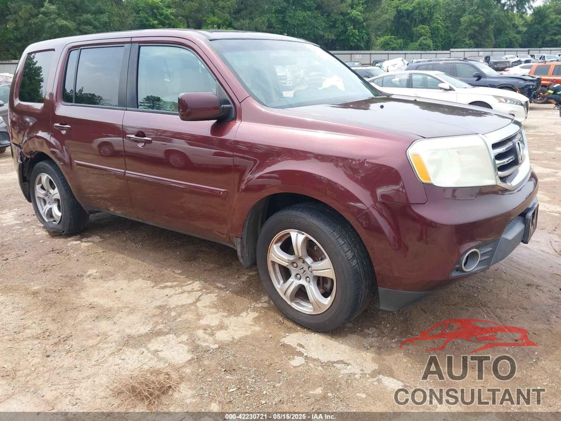 HONDA PILOT 2013 - 5FNYF3H48DB039596
