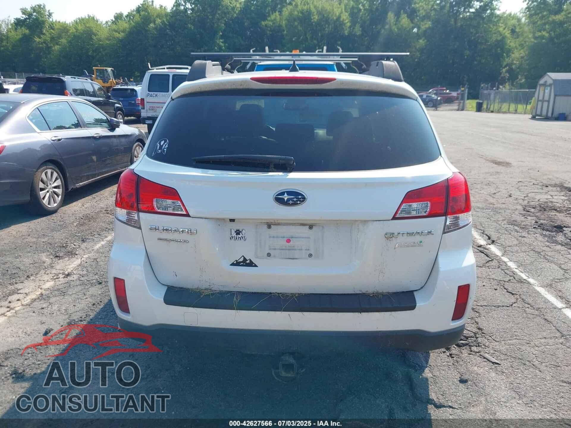 SUBARU OUTBACK 2014 - 4S4BRBLC4E3246020