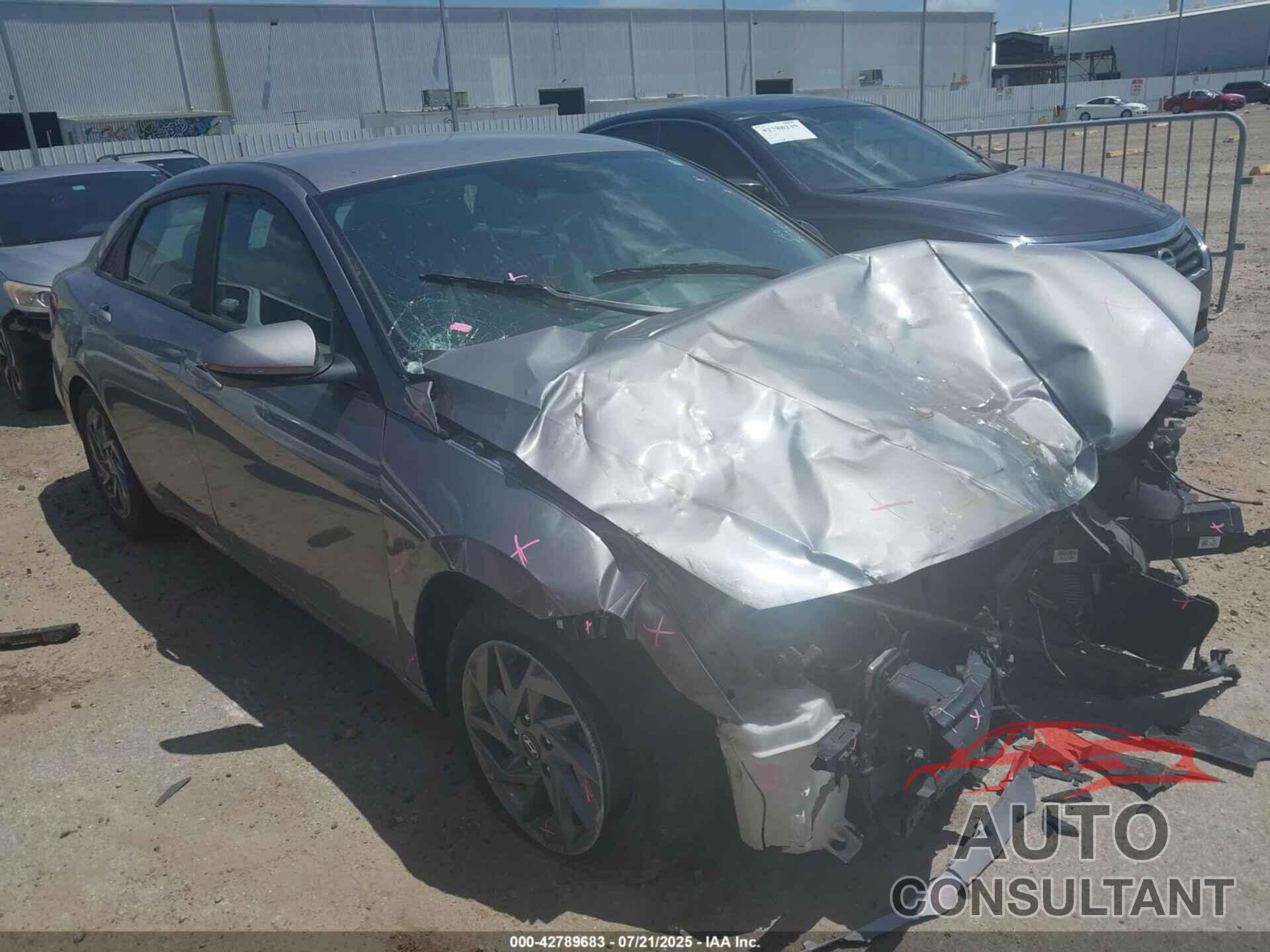 HYUNDAI ELANTRA 2024 - KMHLM4DG5RU641534