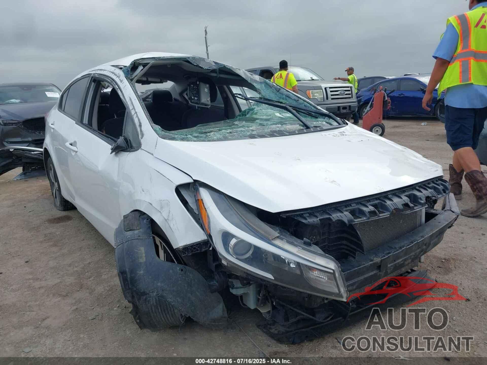 KIA FORTE 2018 - 3KPFL4A7XJE247541