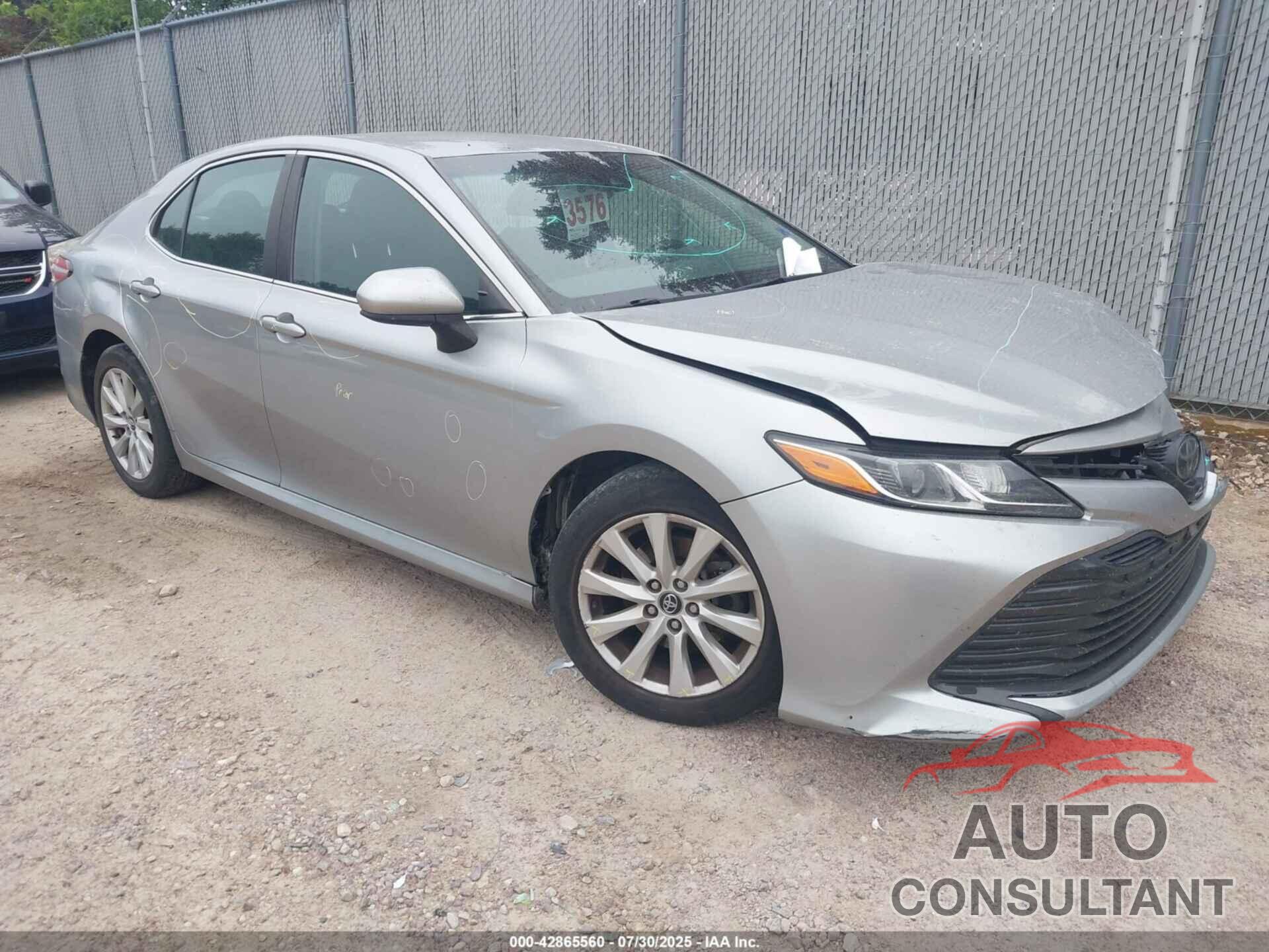 TOYOTA CAMRY 2018 - 4T1B11HK3JU659293