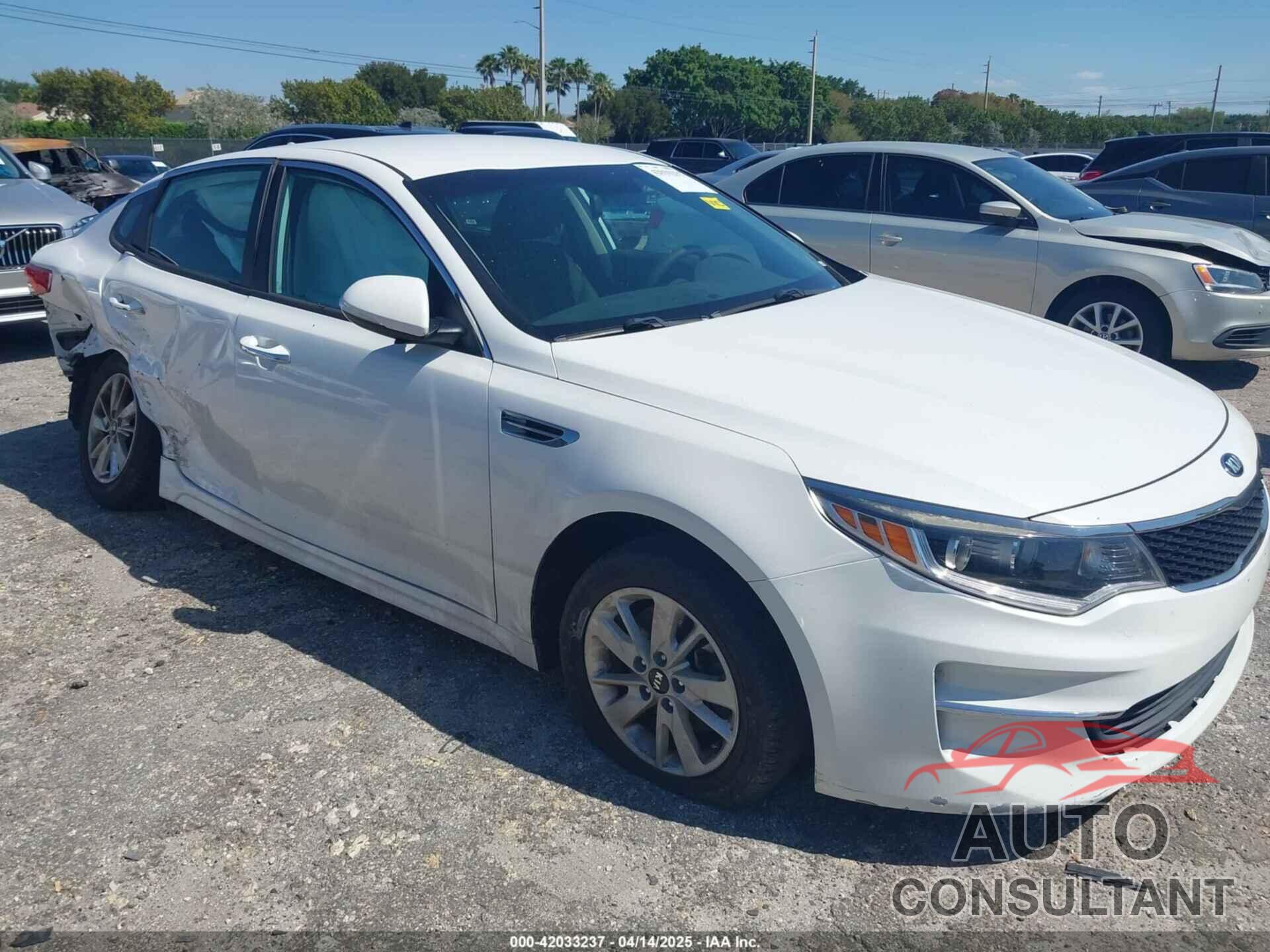 KIA OPTIMA 2018 - 5XXGT4L33JG193537