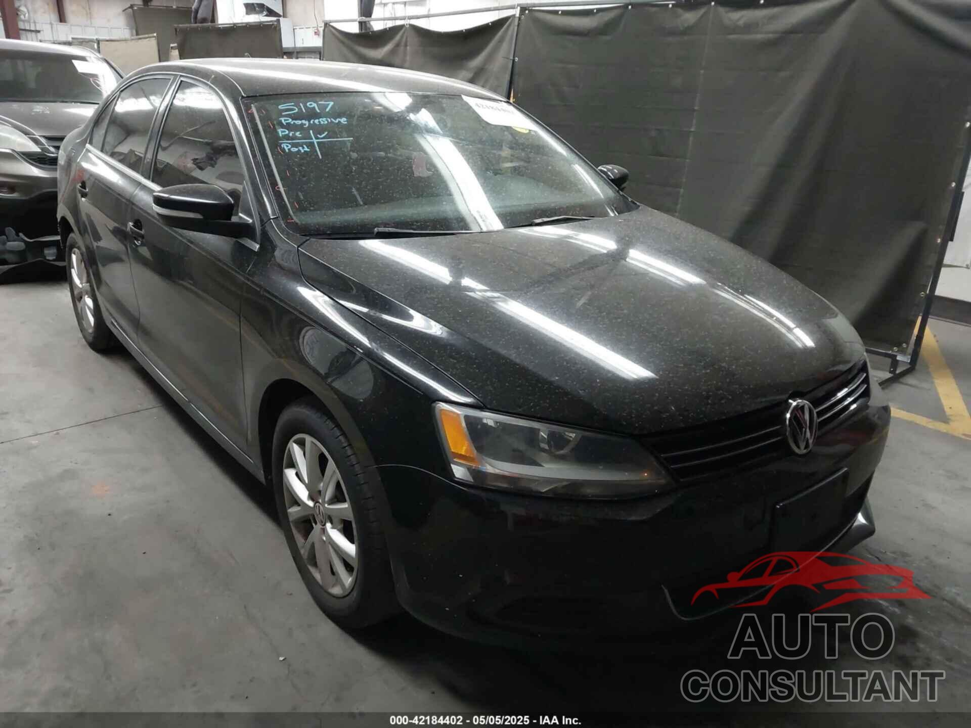 VOLKSWAGEN JETTA 2013 - 3VWDX7AJ8DM258179