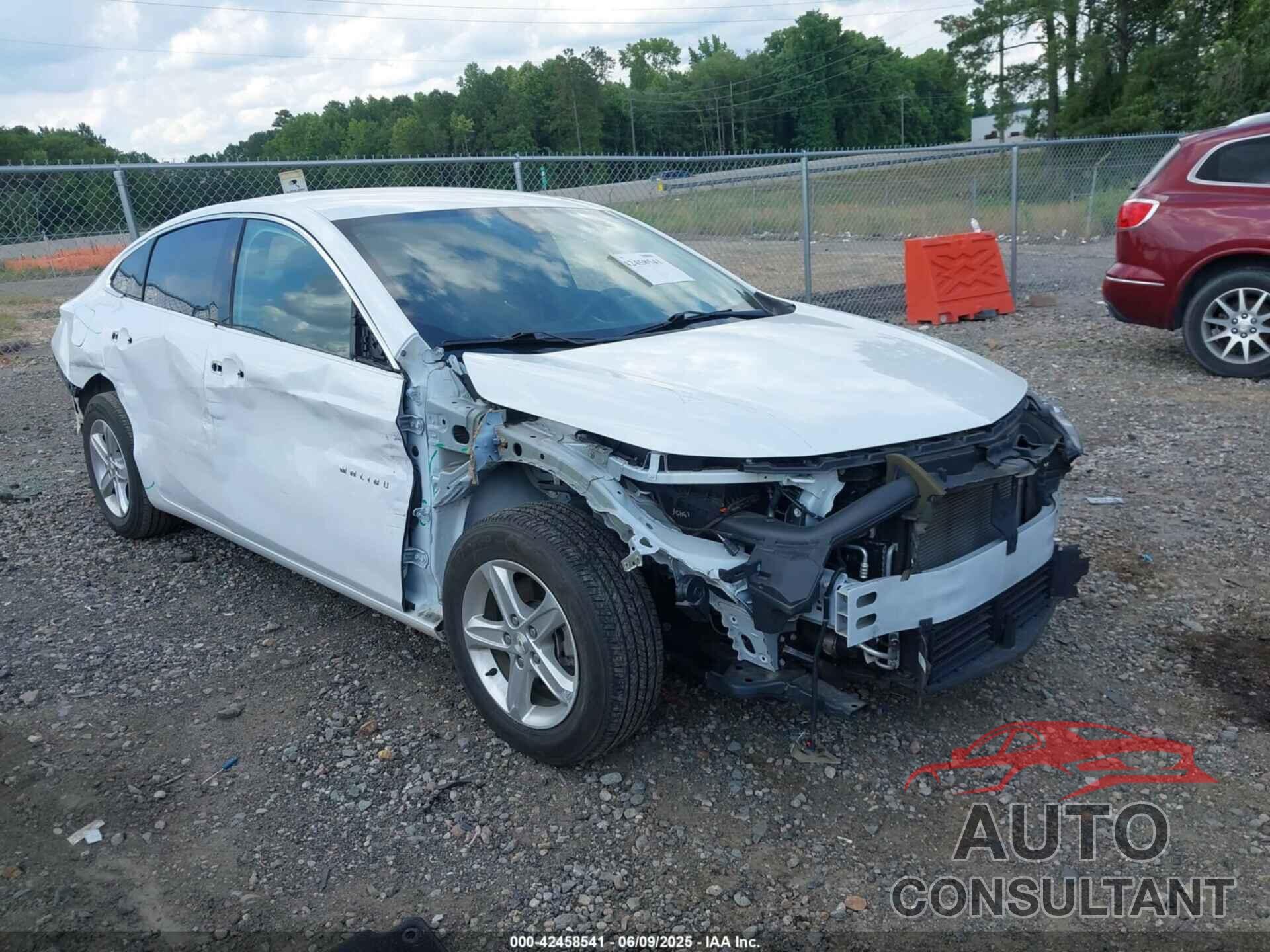 CHEVROLET MALIBU 2022 - 1G1ZB5ST6NF210170