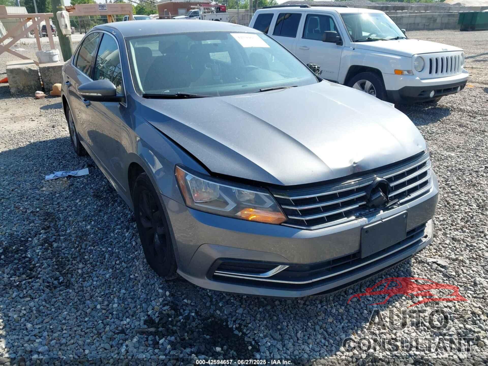 VOLKSWAGEN PASSAT 2017 - 1VWAT7A35HC076253